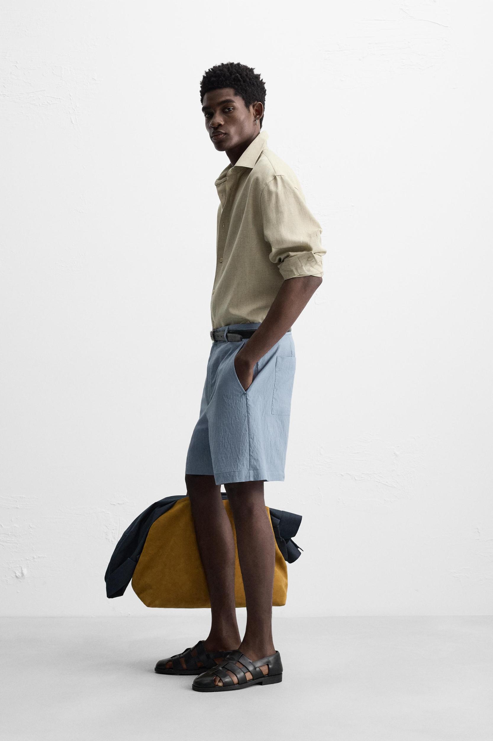 STRIPED CRINKLED EFFECT BERMUDA SHORTS Product Image