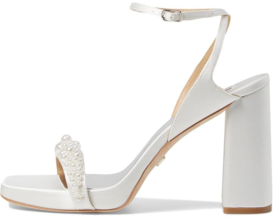 Women's Badgley Mischka Calida Product Image