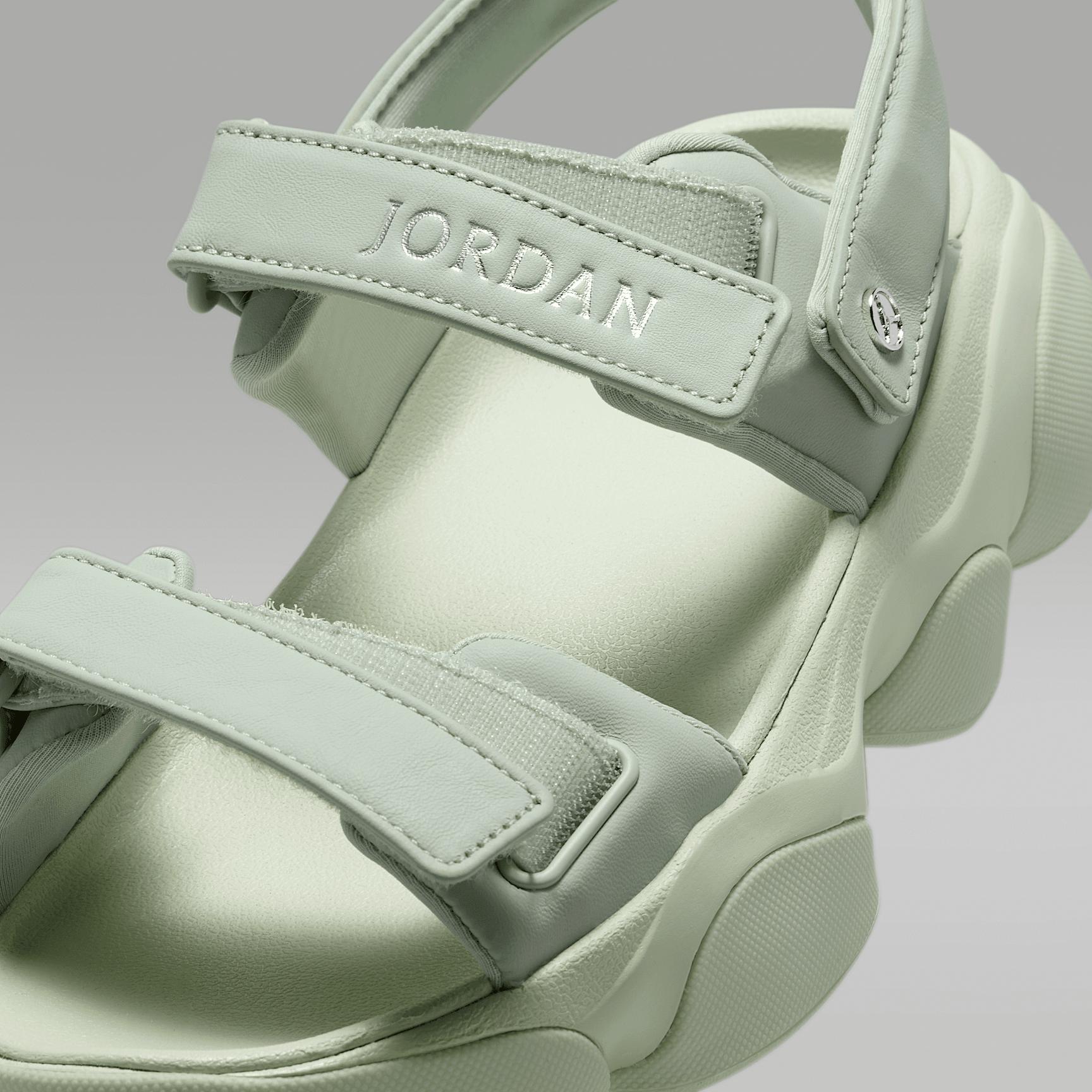 Womens Jordan Deja Sandals | FN5036-500 Product Image