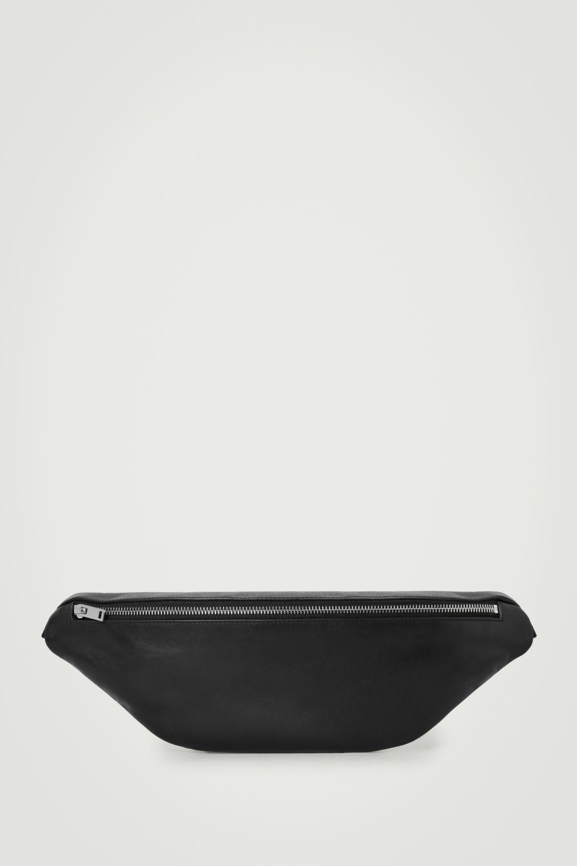SLOUCHY CROSSBODY - LEATHER Product Image
