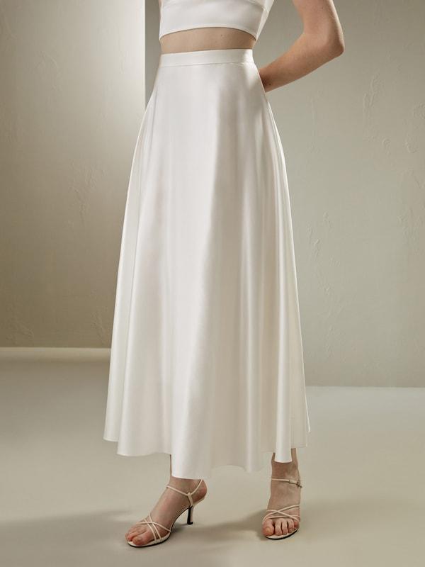 Amaranth Skirt Product Image