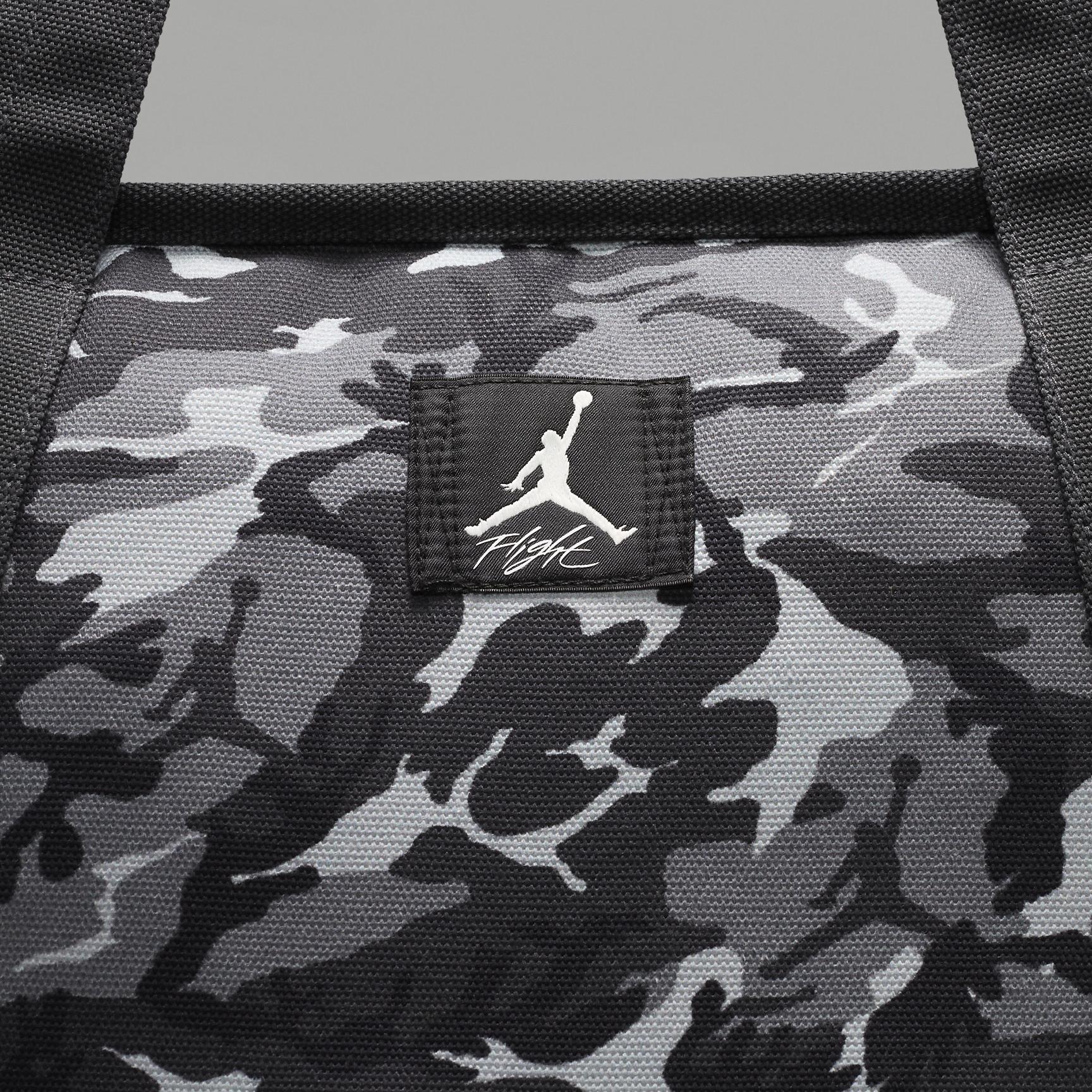 Jordan Printed Flight Tote (34L) Product Image