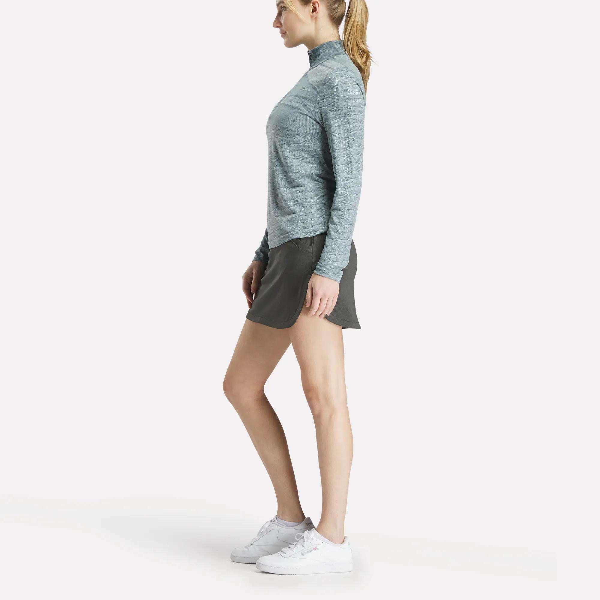 Women's Long Sleeve Engineered Vector Jacquard 1/4 Zip Golf Pullover Top Female Product Image