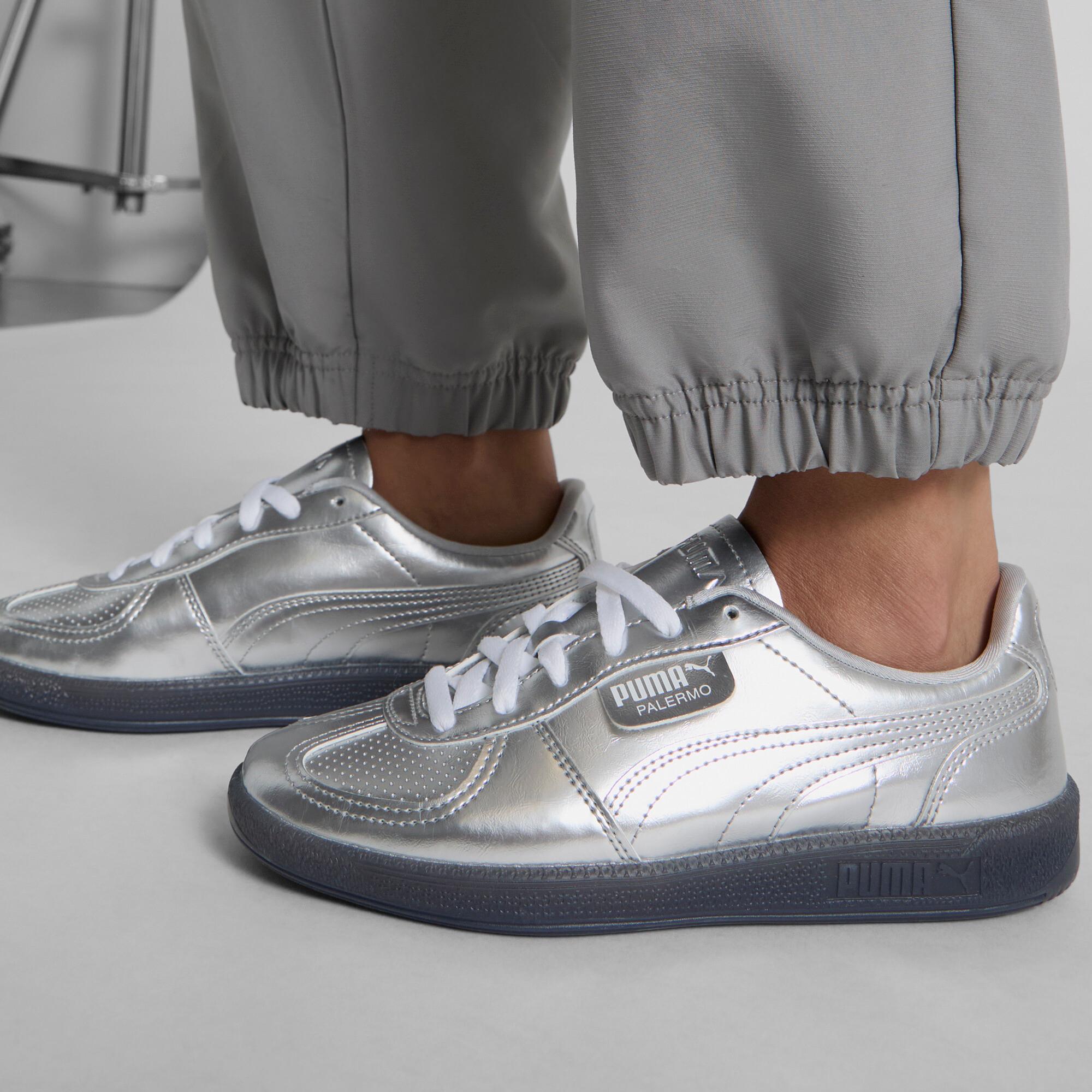 Palermo Astro Escape Women's Sneakers Product Image