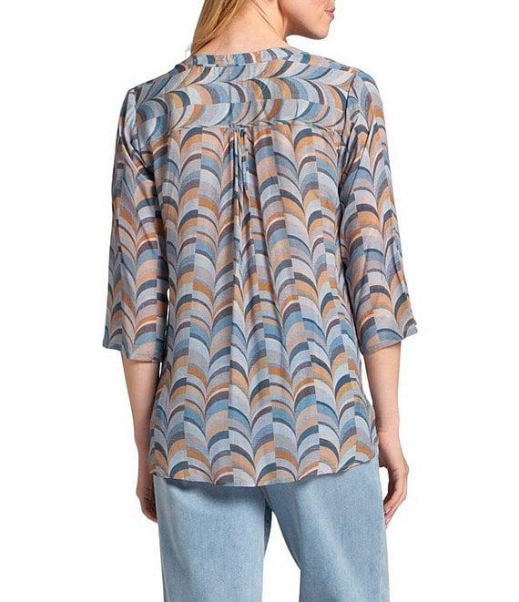 APNY Woven Printed V-Neck Tassel 3/4 Sleeve Top Product Image