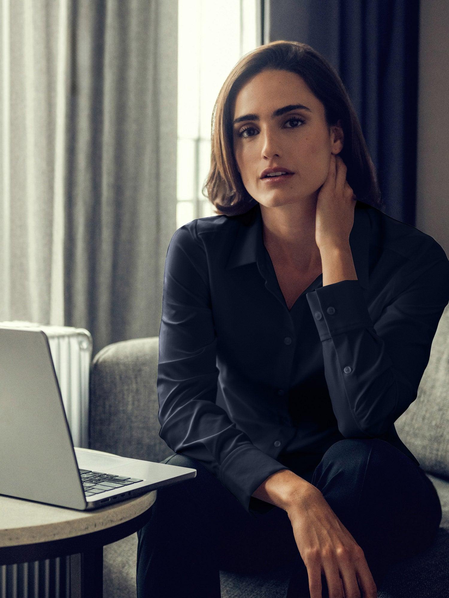 Women's AeroZero Relaxed Shirt - Off-White (MPS) Product Image