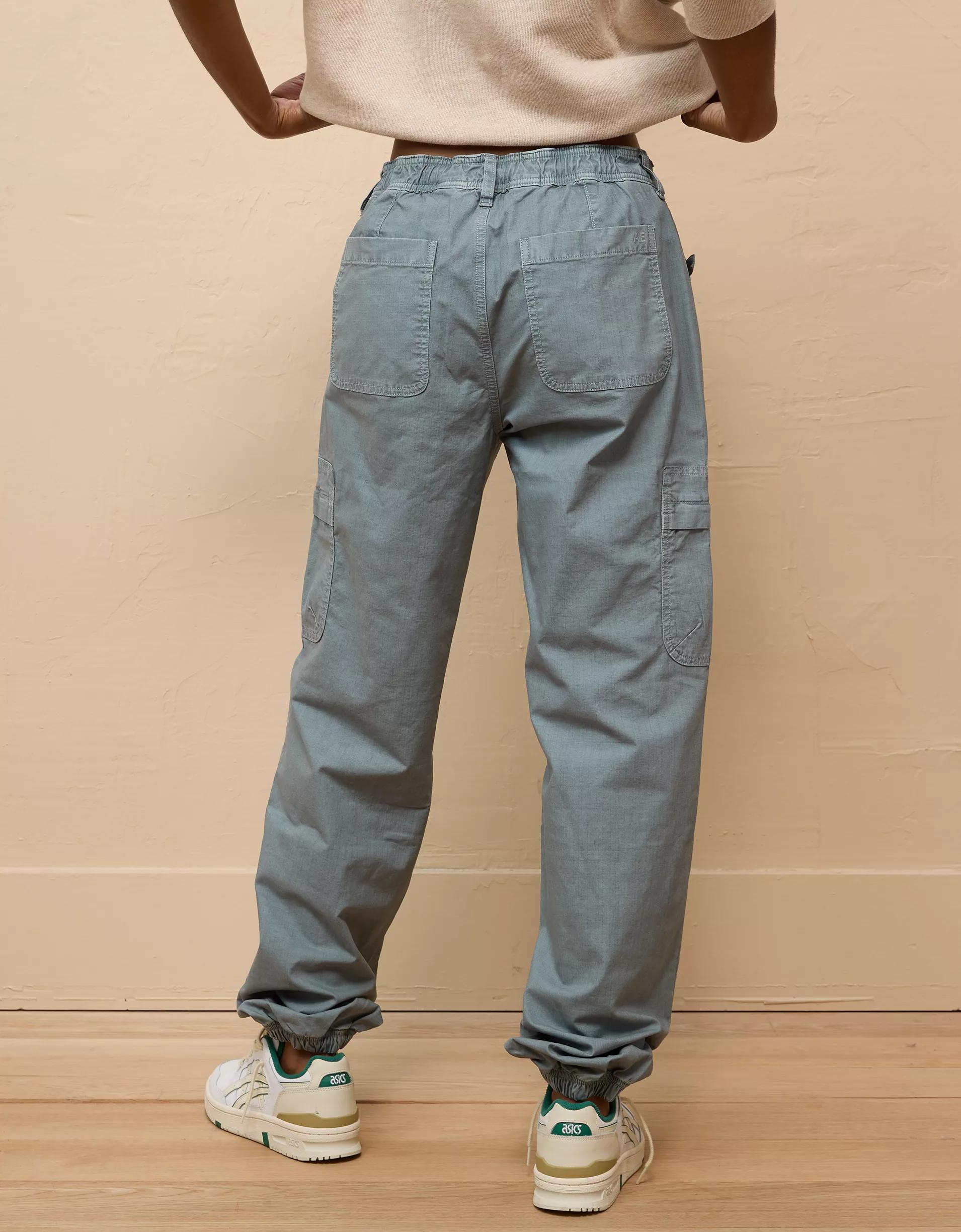 AE Snappy Stretch Baggy Cargo Jogger Product Image