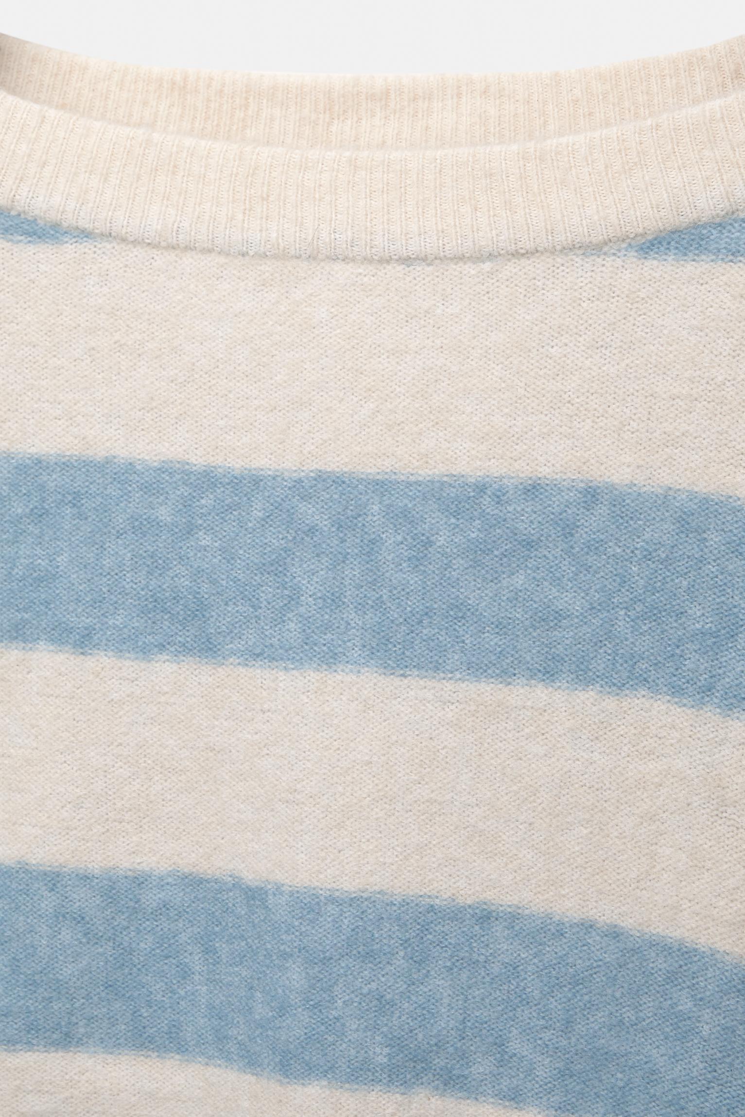 Boatneck knit sweater Product Image