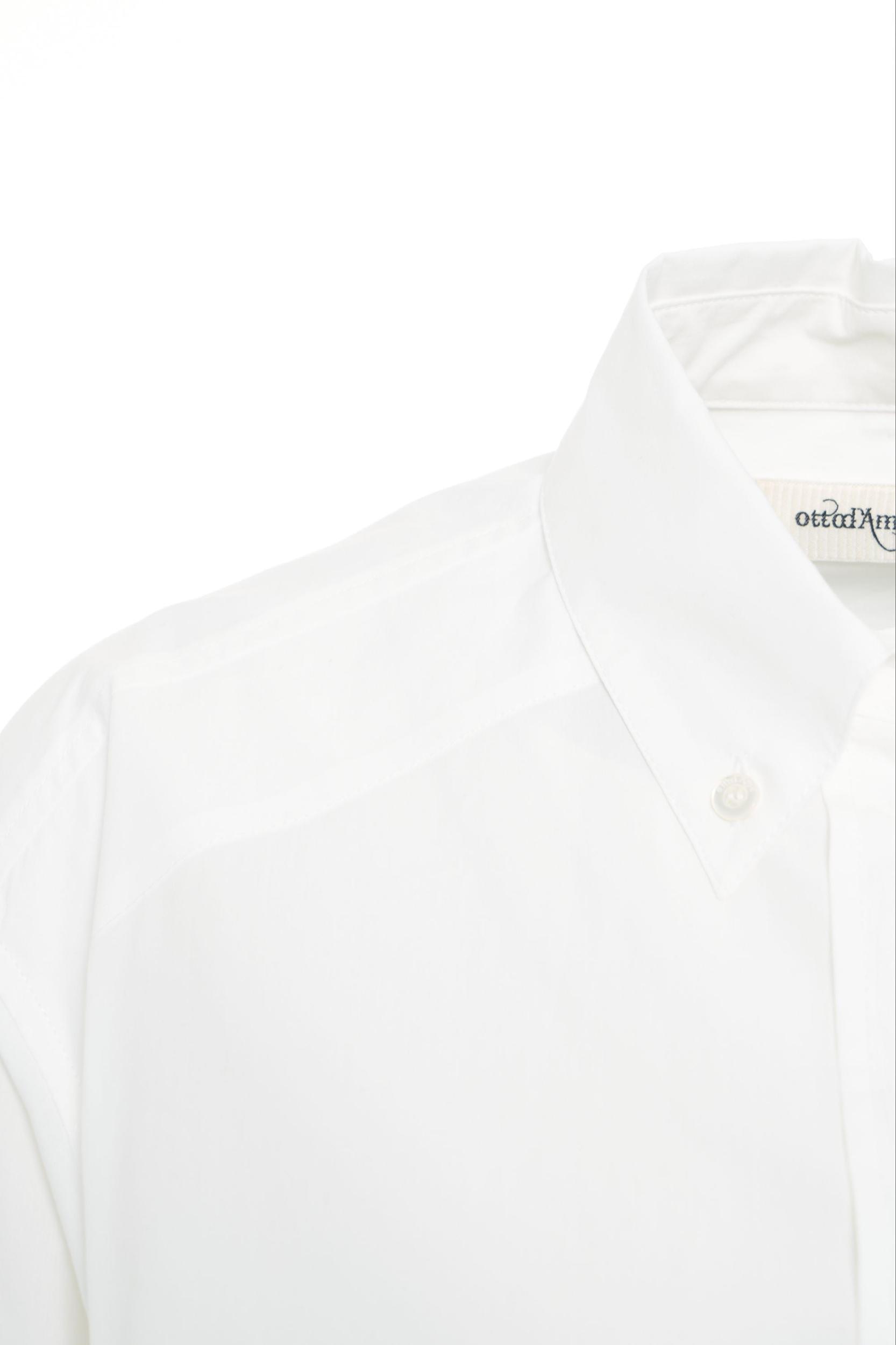Blouse with button-down collar Product Image