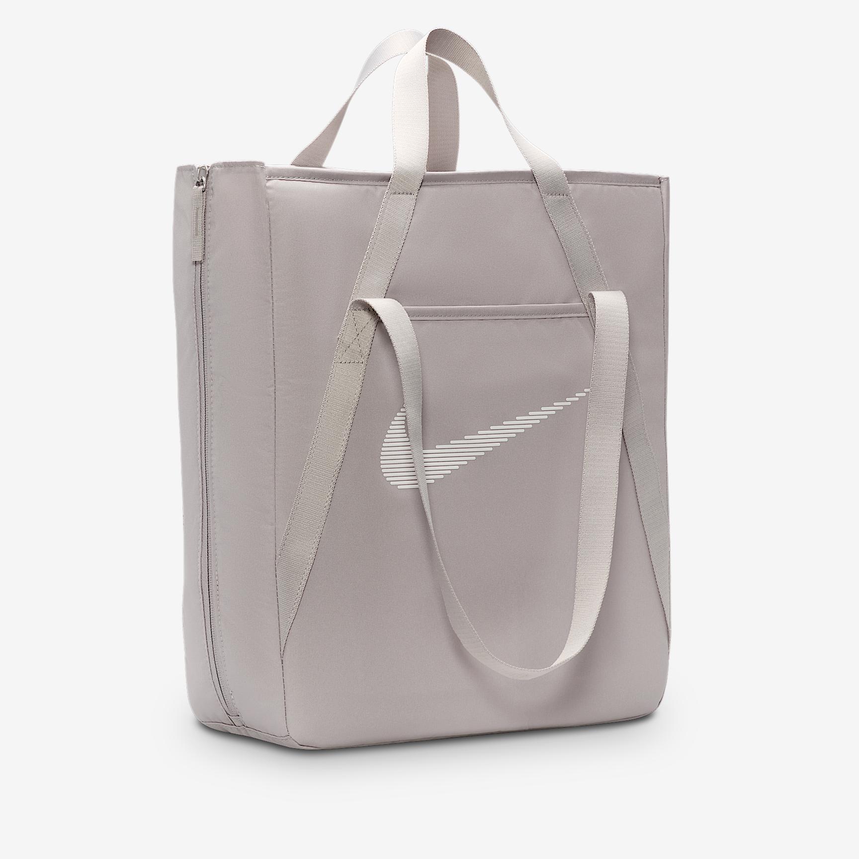 Nike Gym Tote (28L) Product Image