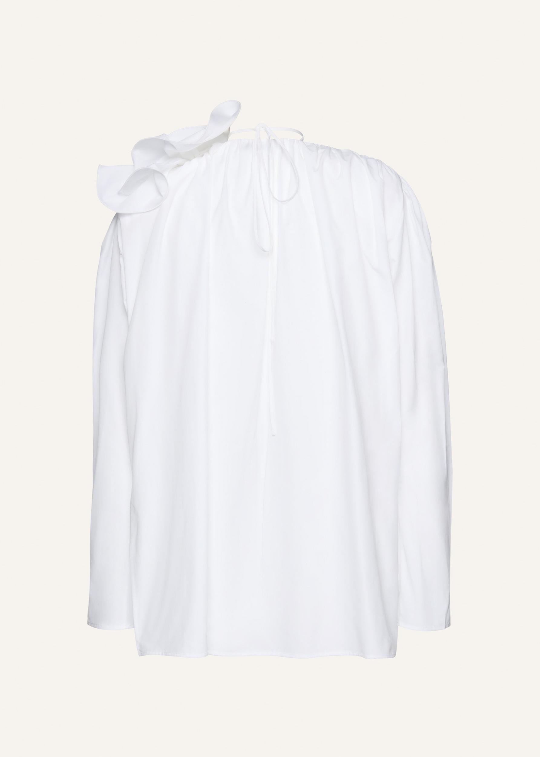 Classic cotton flower blouse in white Product Image