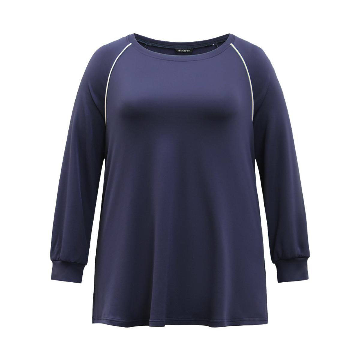 Plus Size Supersoft Essentials Contrast Trim Raglan Sleeve Sweatshirt Women DarkBlue Casual Elastic cuffs Round Neck Dailywear Sweatshirts BloomChic 18-20/2X Product Image
