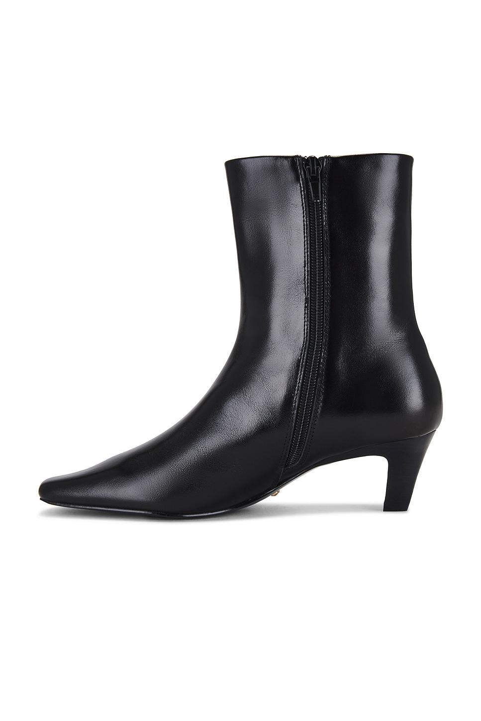 Lauren Boot RAYE Product Image