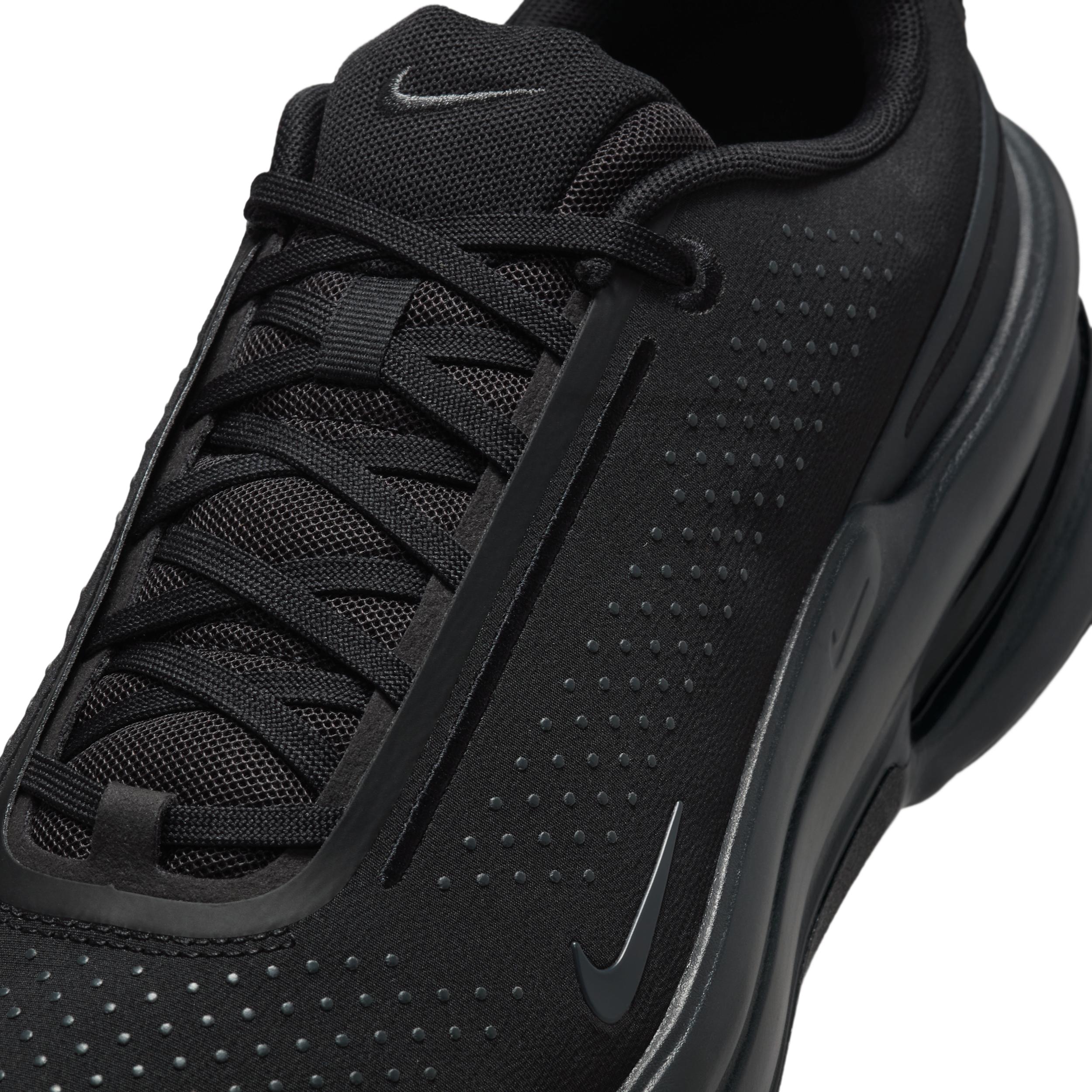 Nike Mens Air Zoom Upturn SC Shoes | IB2746-002 Product Image