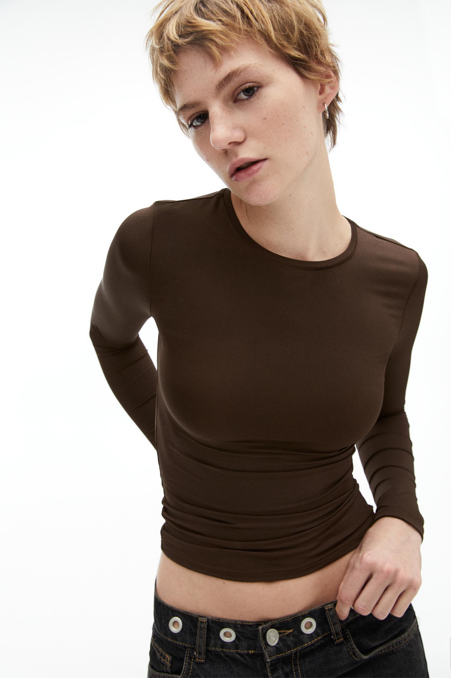 Long sleeve polyamide T-shirt Product Image