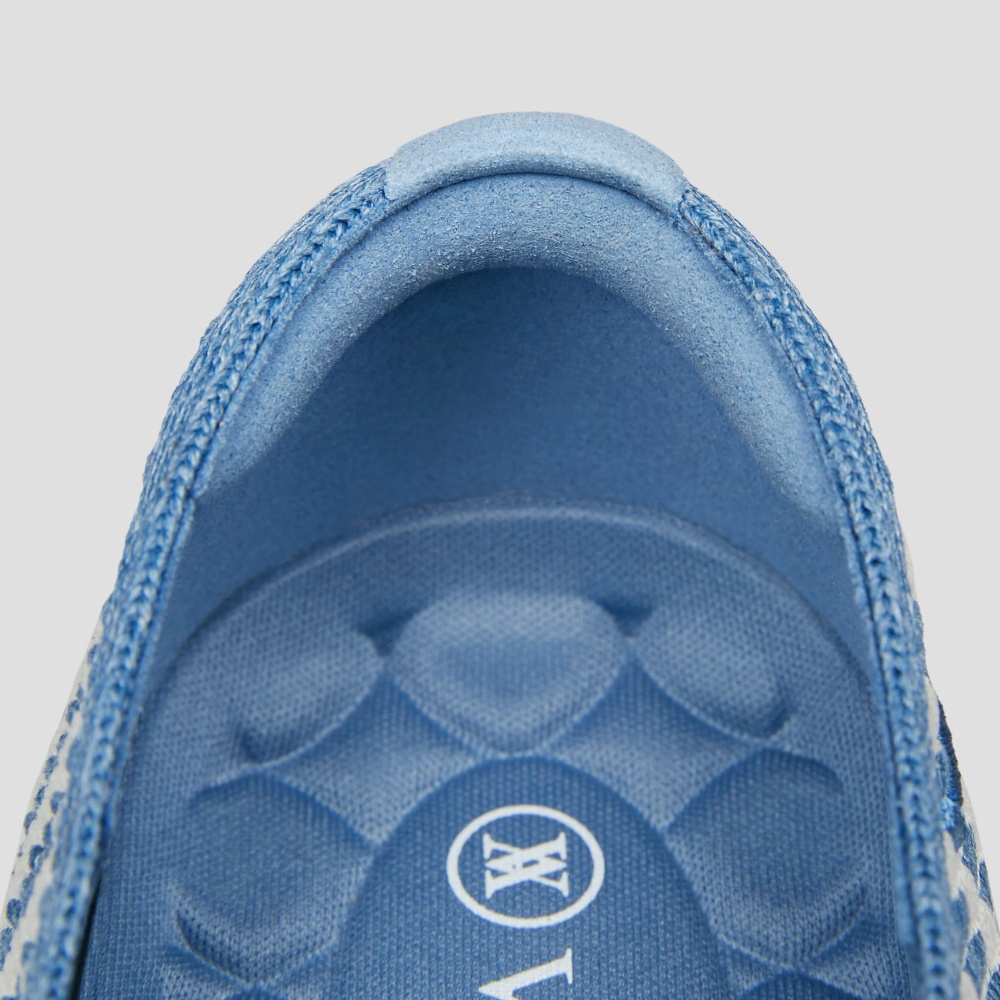 Lightweight Square-Toe V-Cut Flats (Margot Walker) Product Image