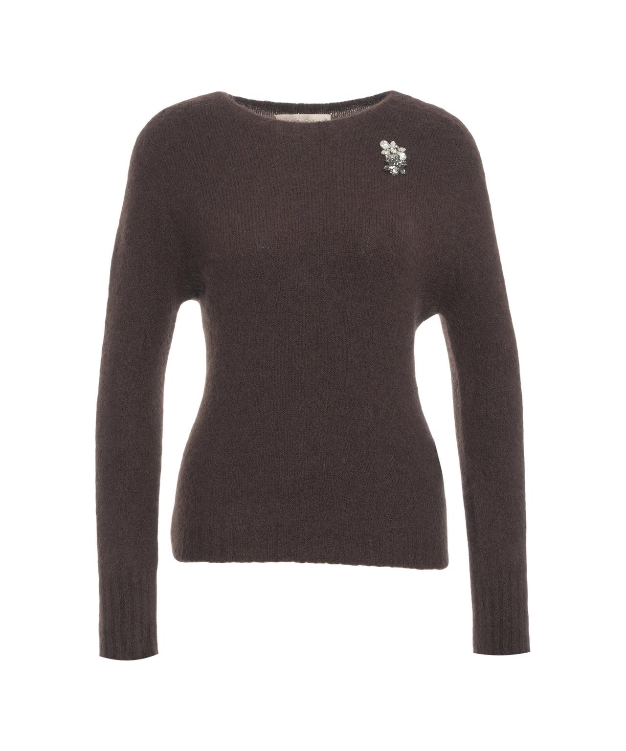 Sweater with brooch Product Image