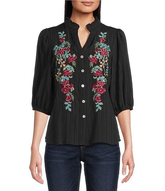 Calessa Petite Size Embroidered Floral Split V-Neck 3/4 Sleeve Button Front Tunic Product Image