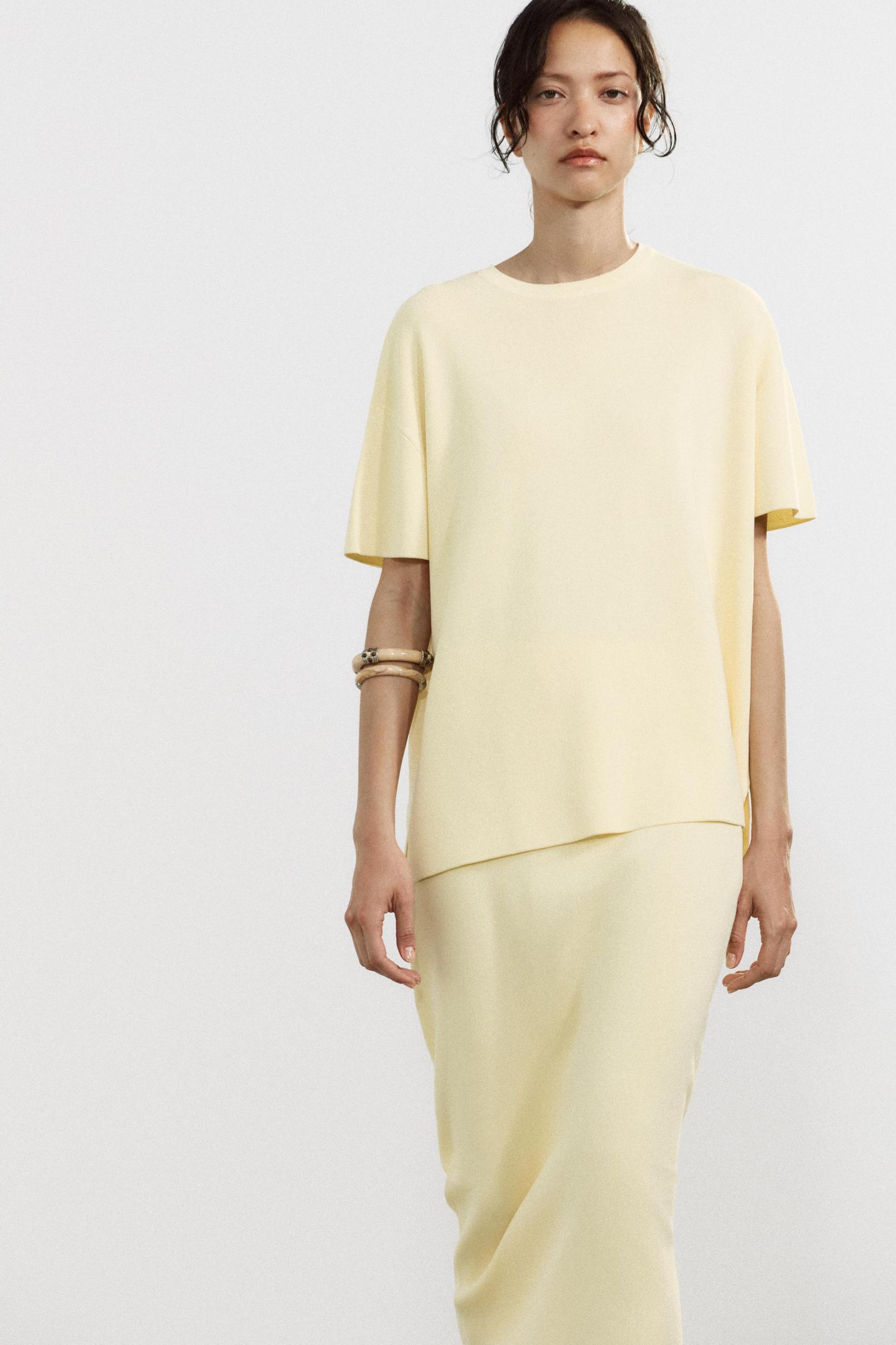 KNIT MIDI SKIRT Product Image