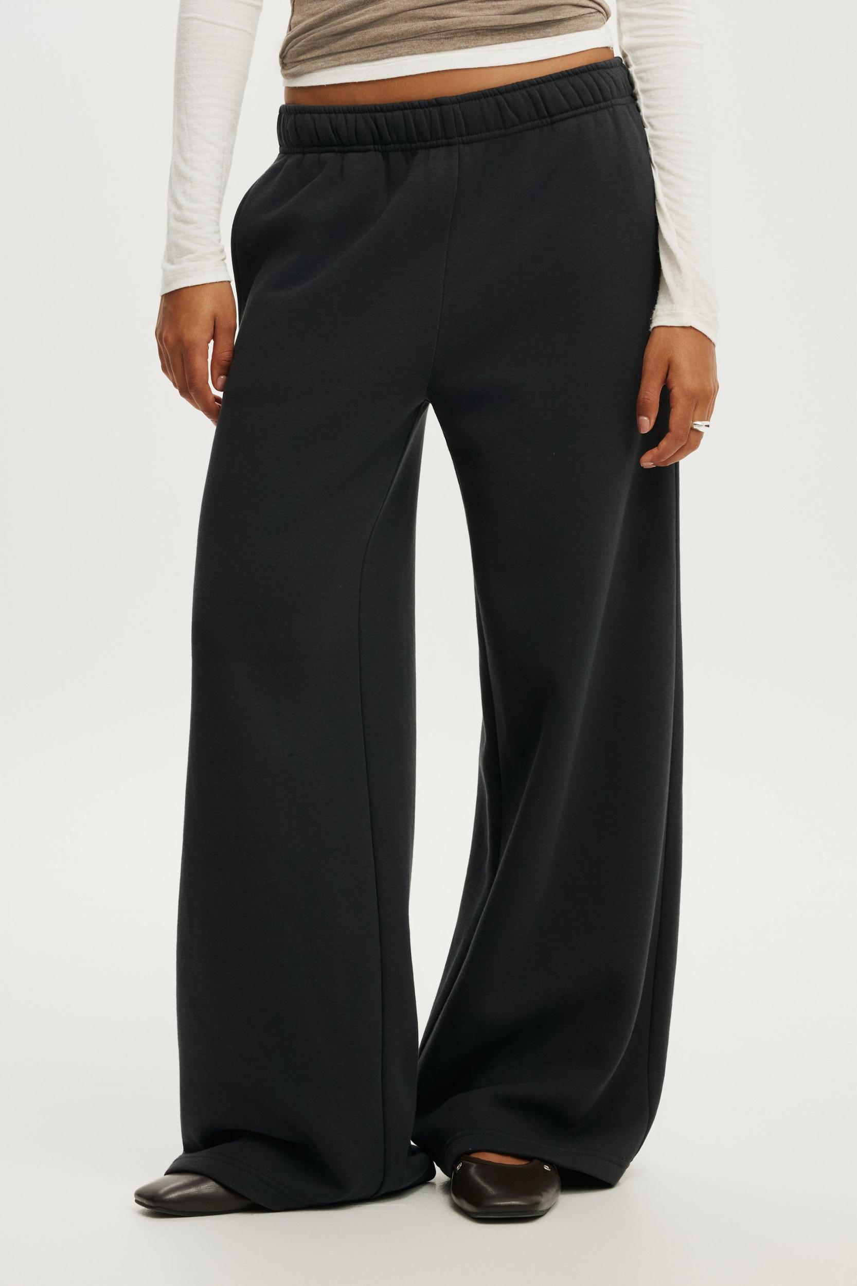 Baggy Sweatpant Product Image