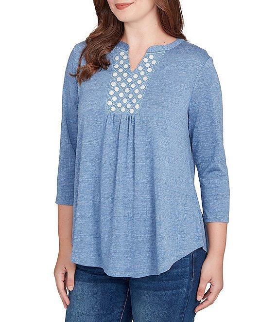 Ruby Rd. Textured Knit Split V-Neck 3/4 Sleeve Top Product Image