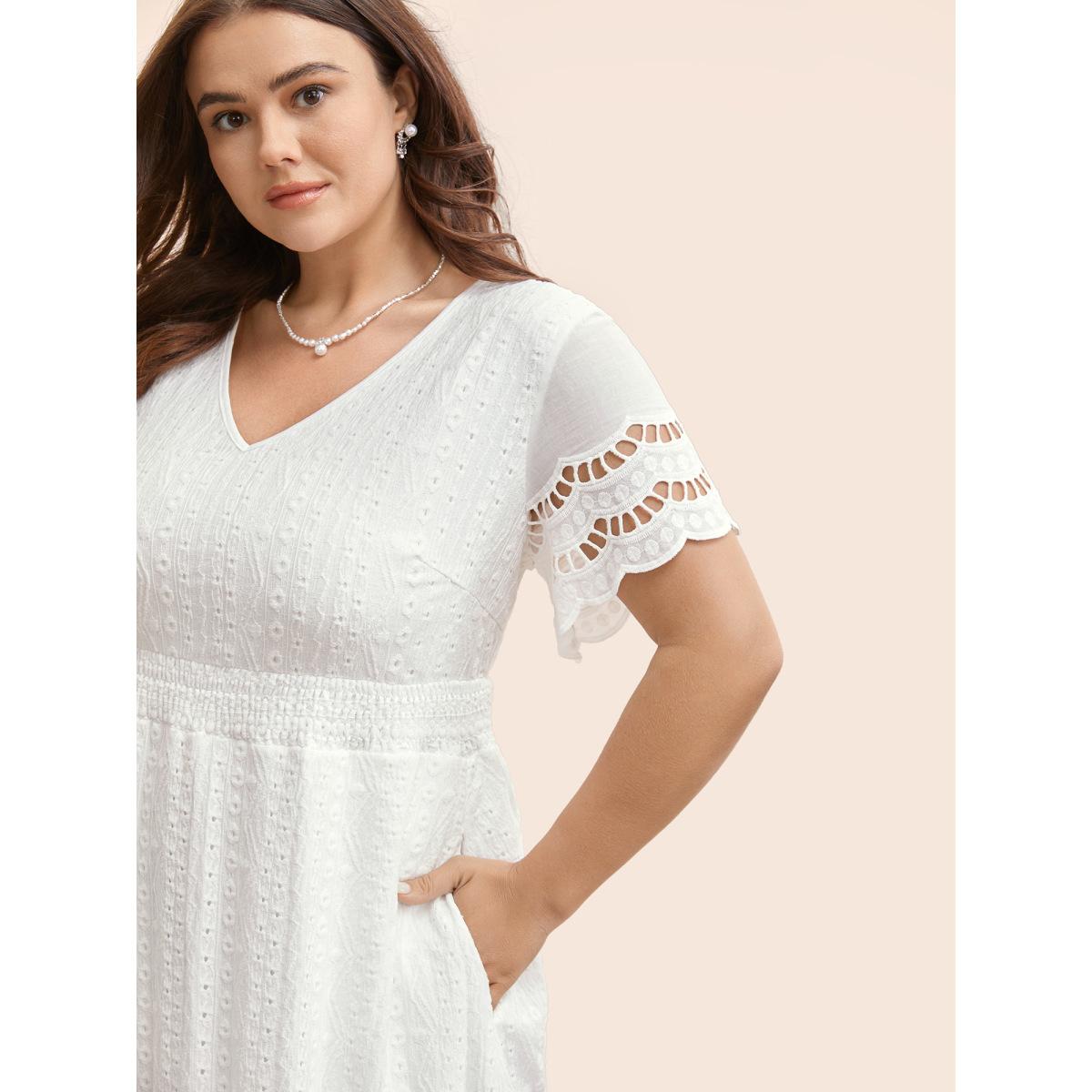 Plus Size V Neck Shirred Lace Patchwork Dress Ivory Women Elegant Woven ribbon&lace trim V-neck Short sleeve Curvy BloomChic 22-24/3X Product Image