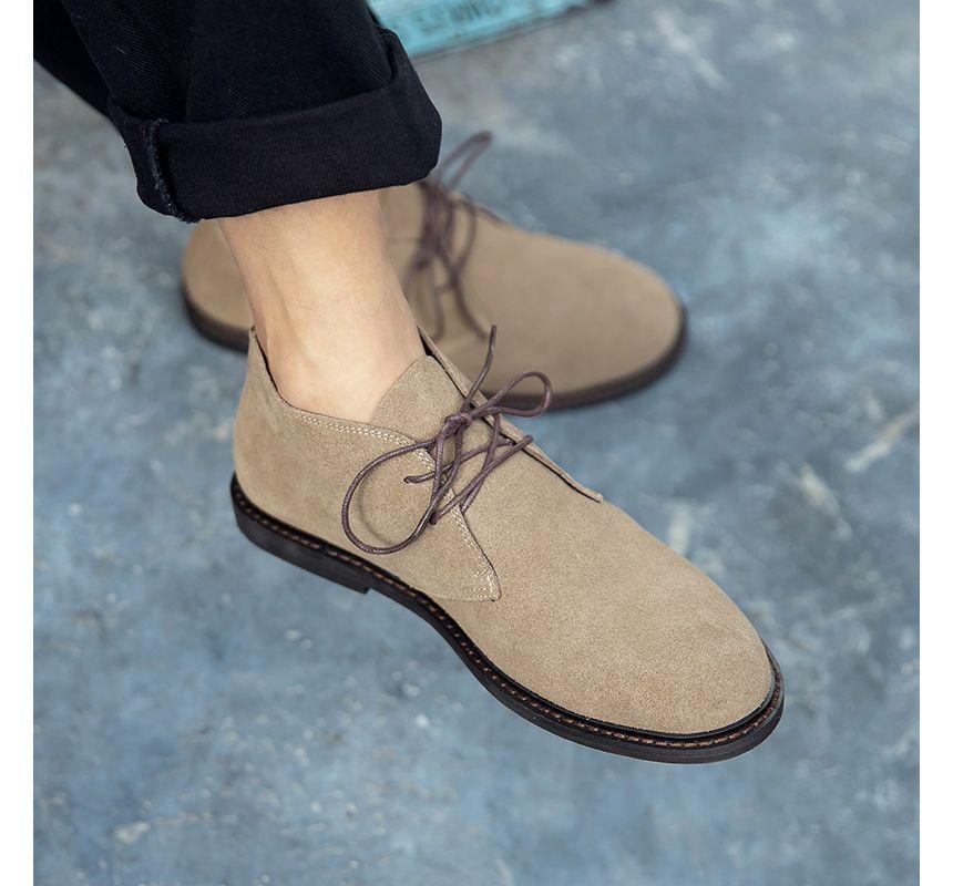 Plain Lace-Up Desert Shoes Product Image