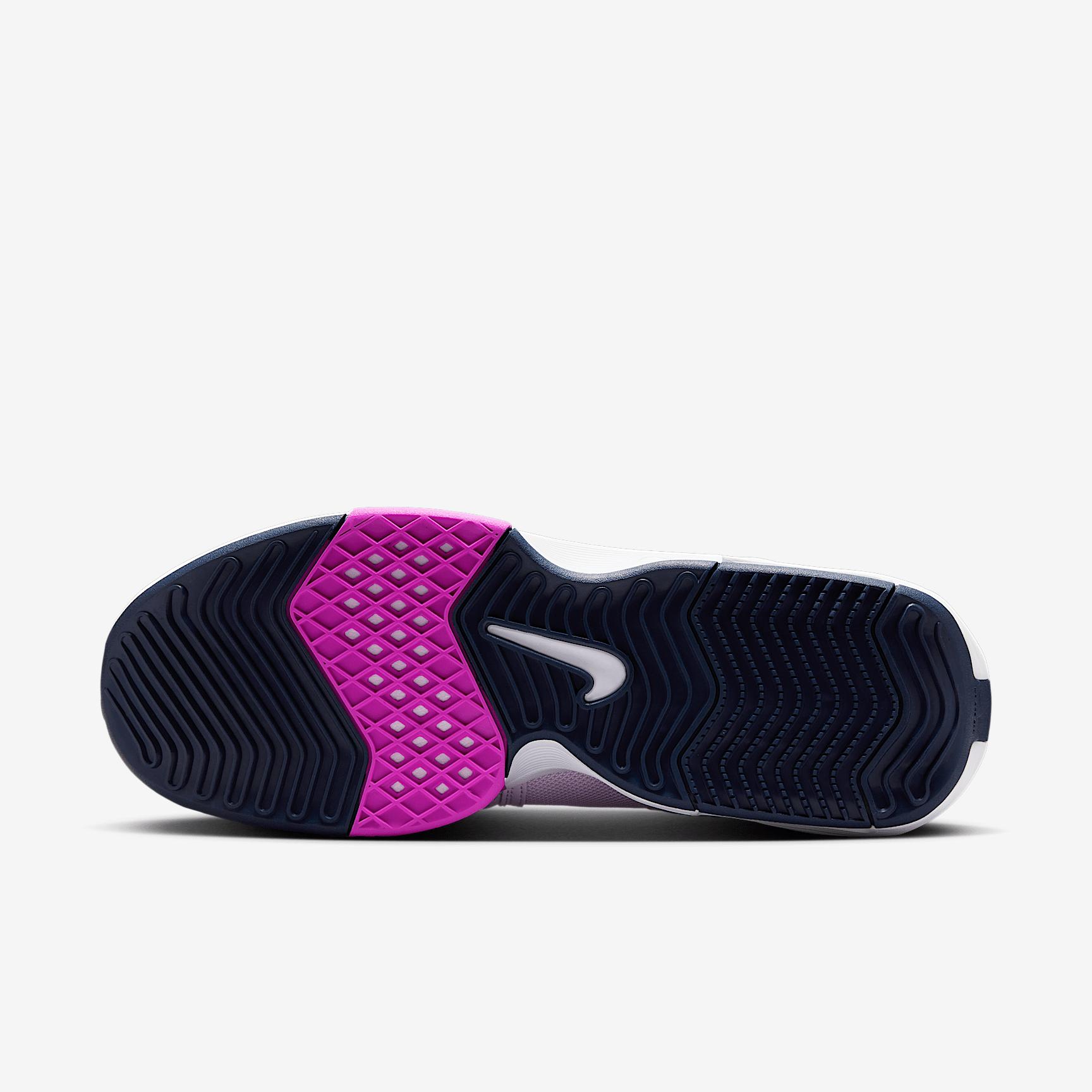 Nike Men's LeBron Witness VIII Basketball Shoes Product Image