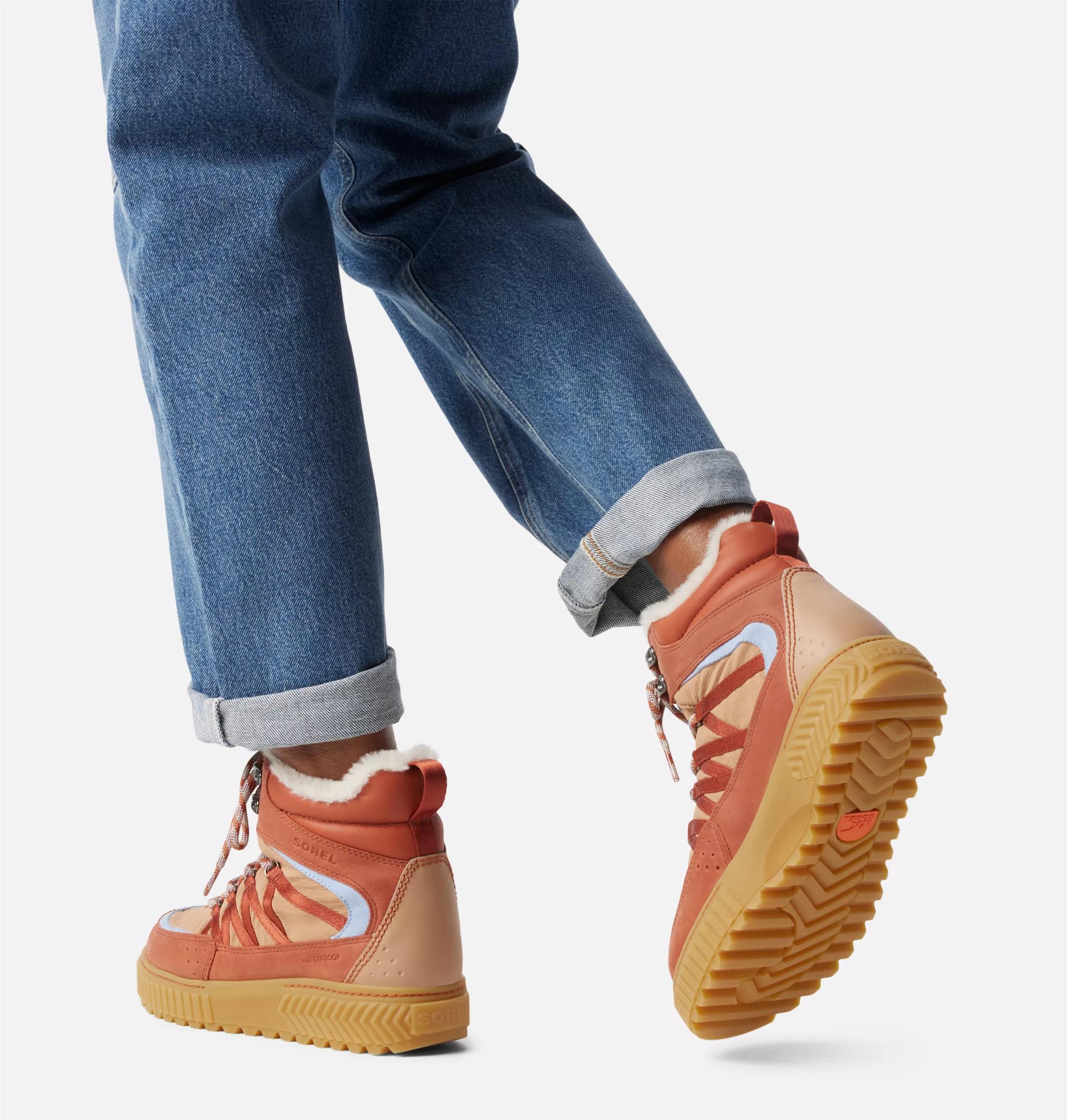 ONA AVE™ Trek Women's Waterproof Boot Product Image