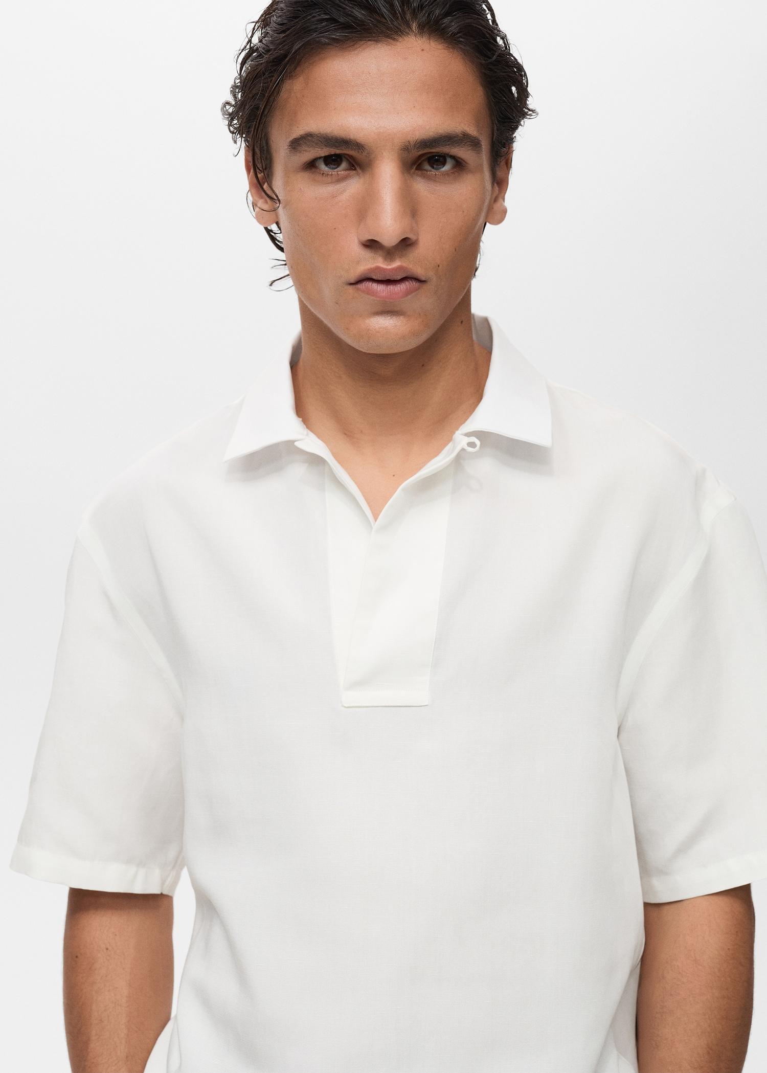 Lyocell linen regular-fit polo shirt - Men | MANGO USA Product Image