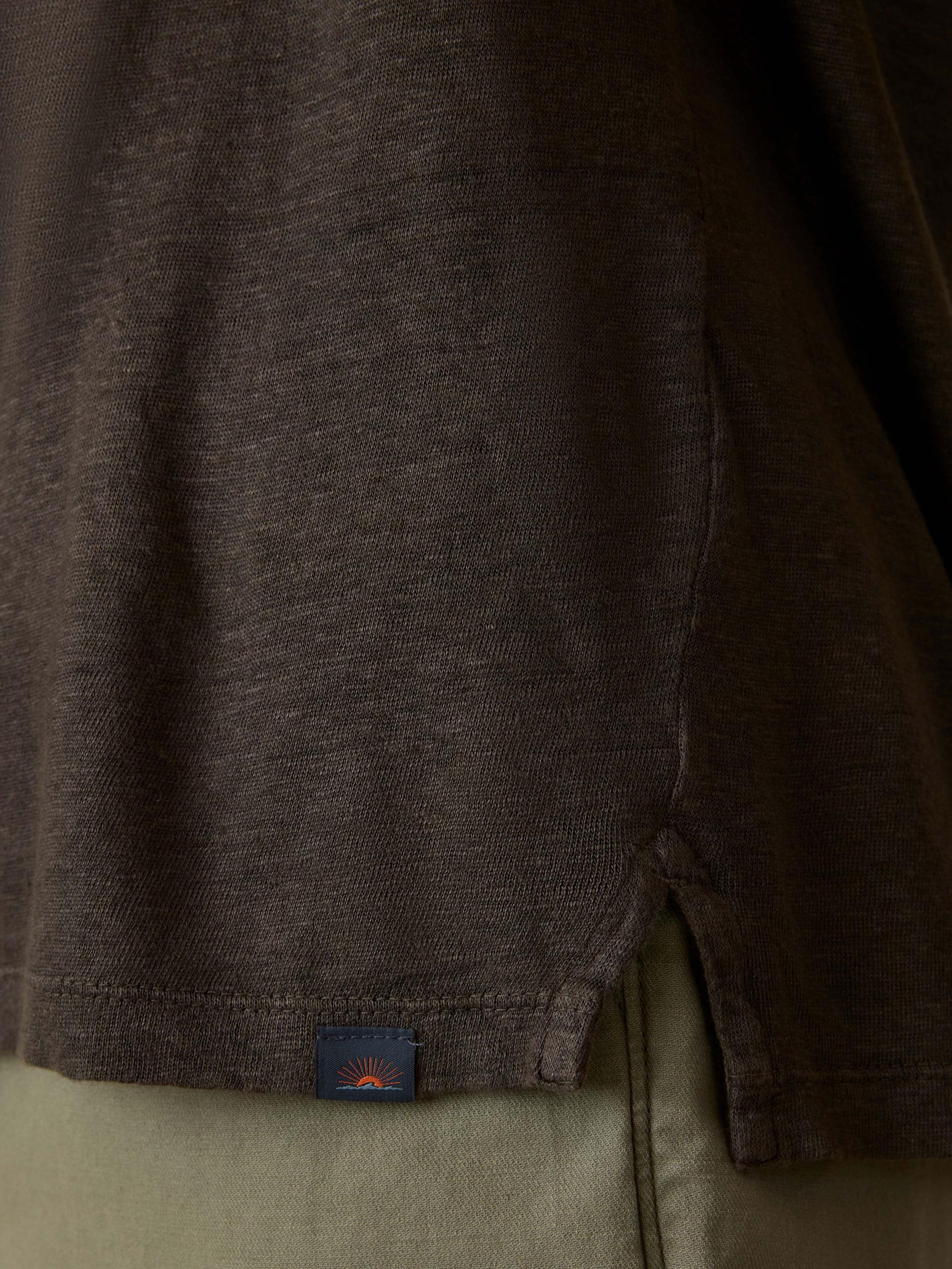 Short-Sleeve Linen Polo - Washed Black Male Product Image