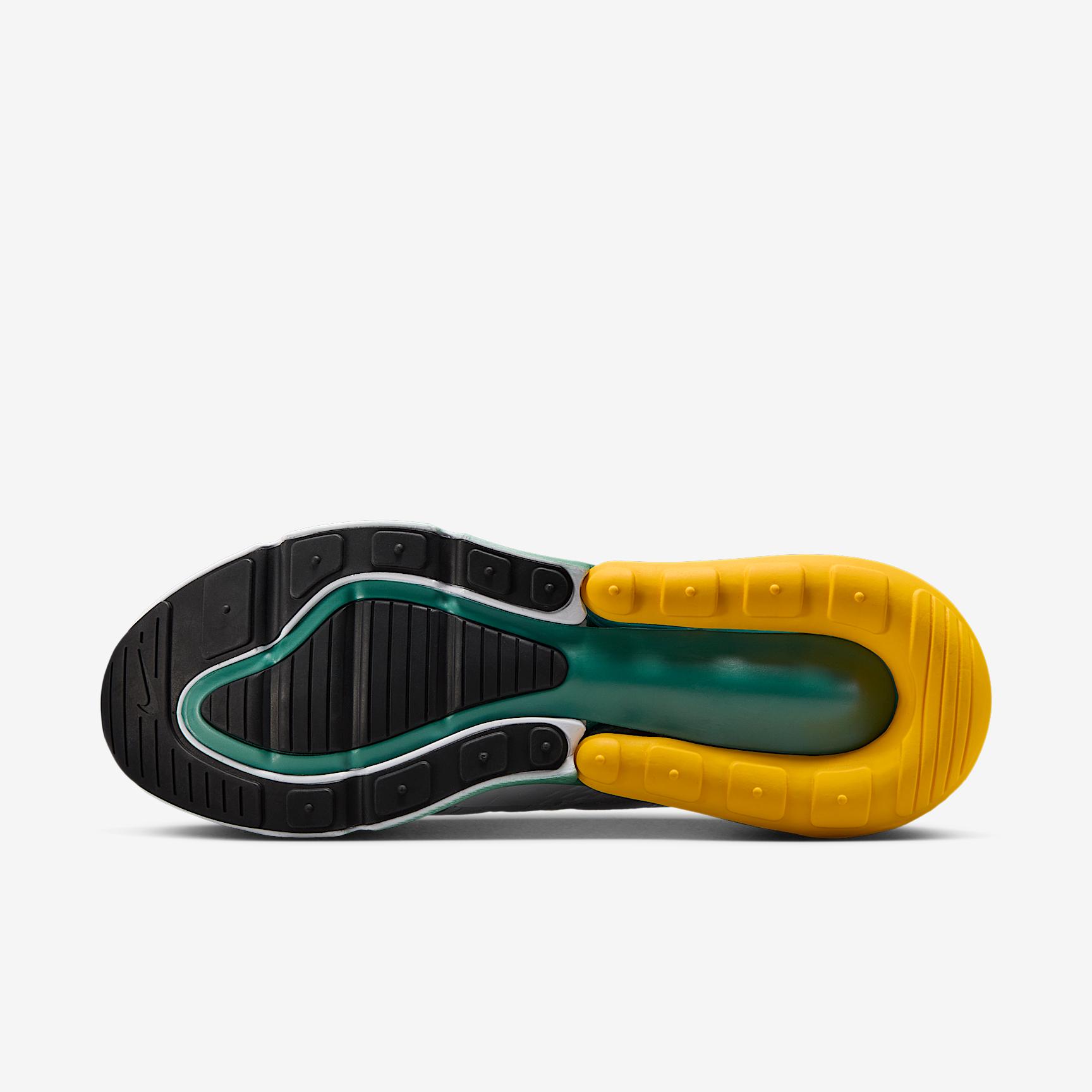 Boston Red Sox Nike Men's Air Max 270 Shoes Product Image