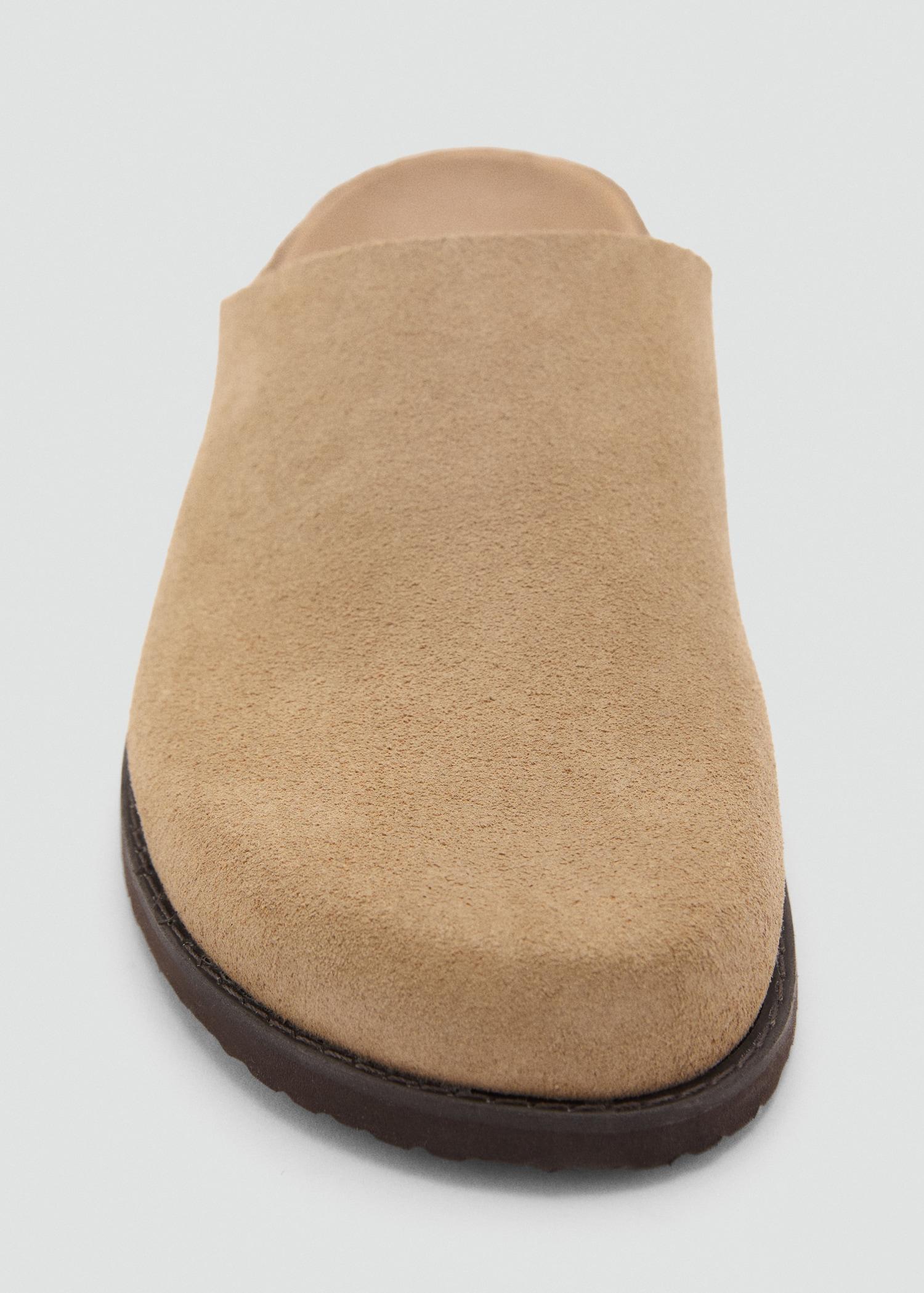 Suede leather clogs - Men | MANGO USA Product Image