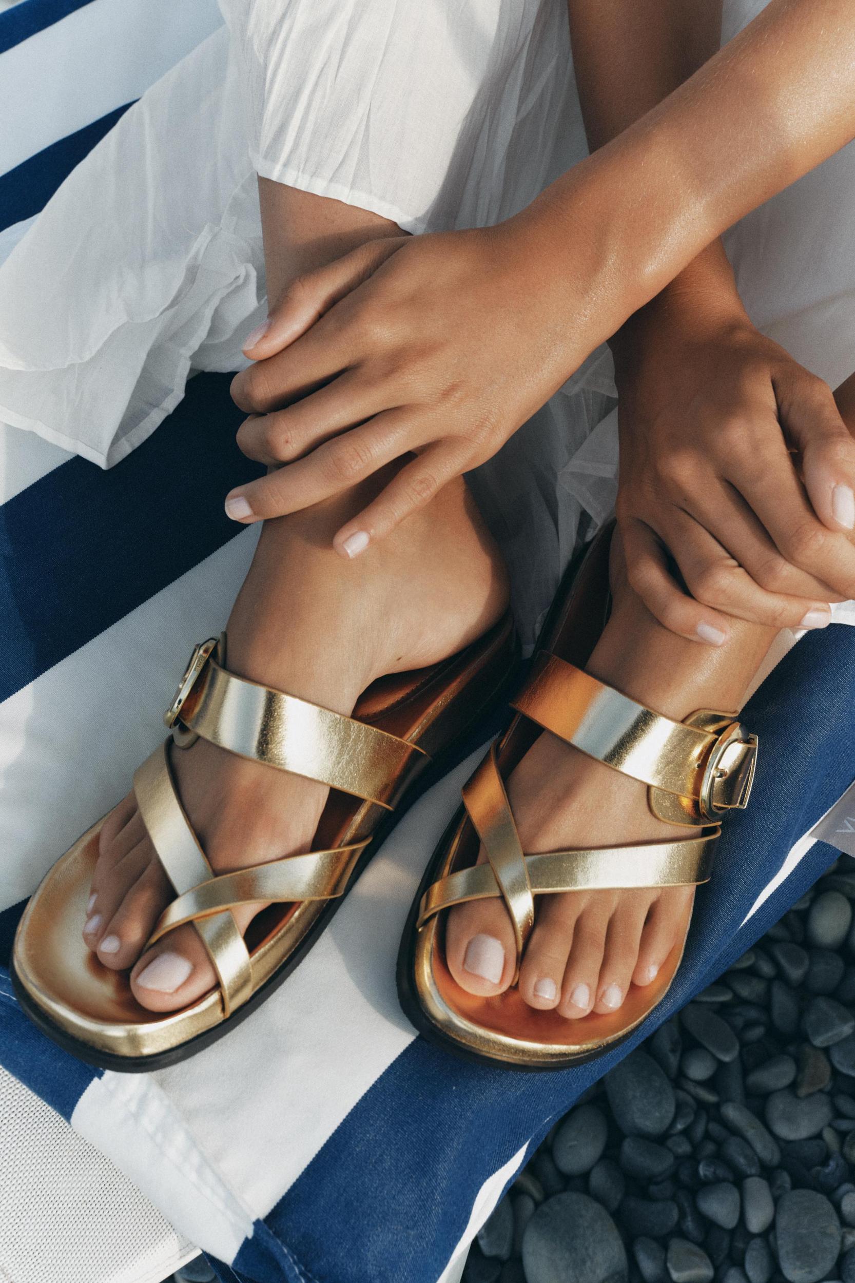 METALLIC EFFECT CROSSED STRAP SANDALS Product Image