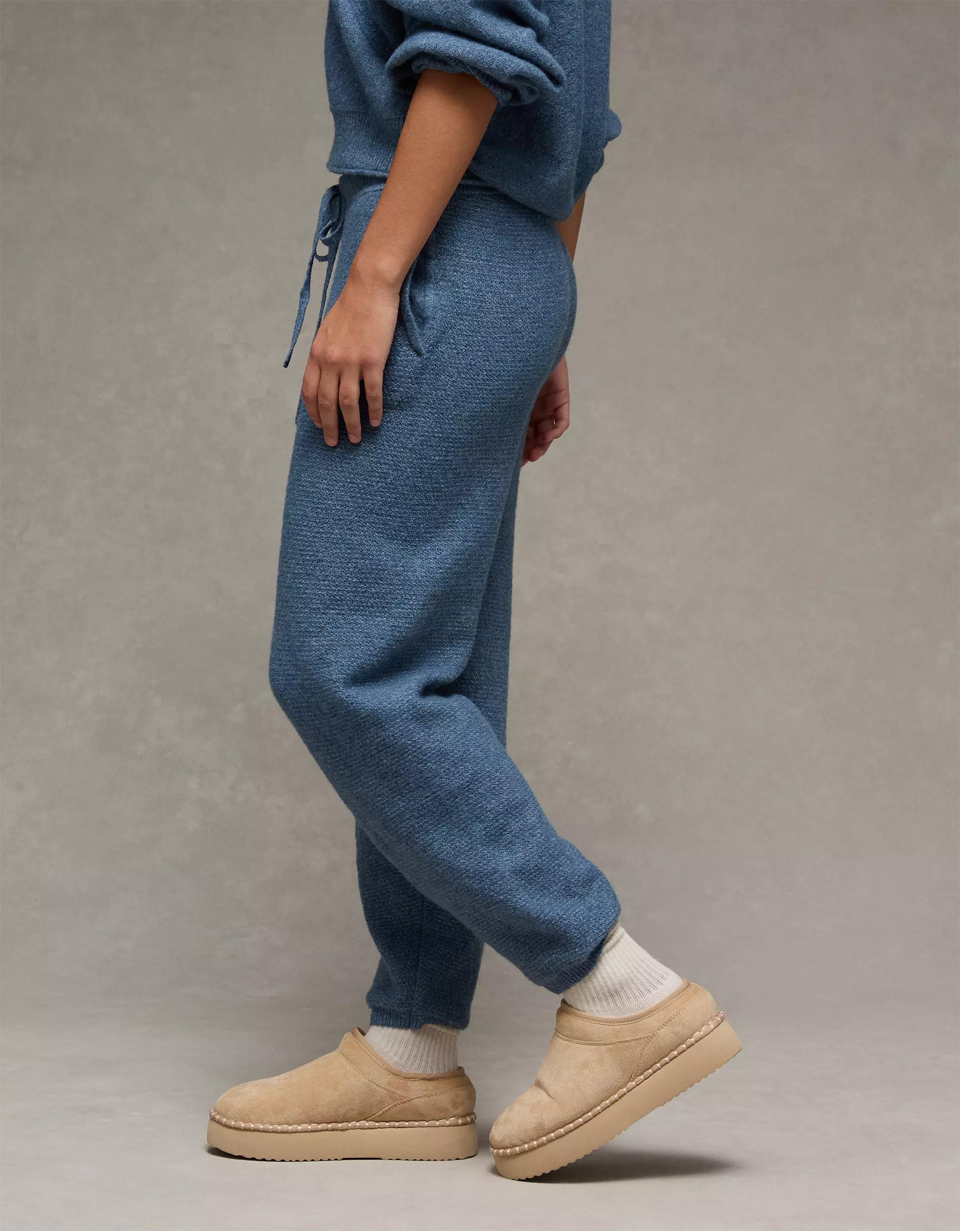 AE Cozy Jogger Product Image