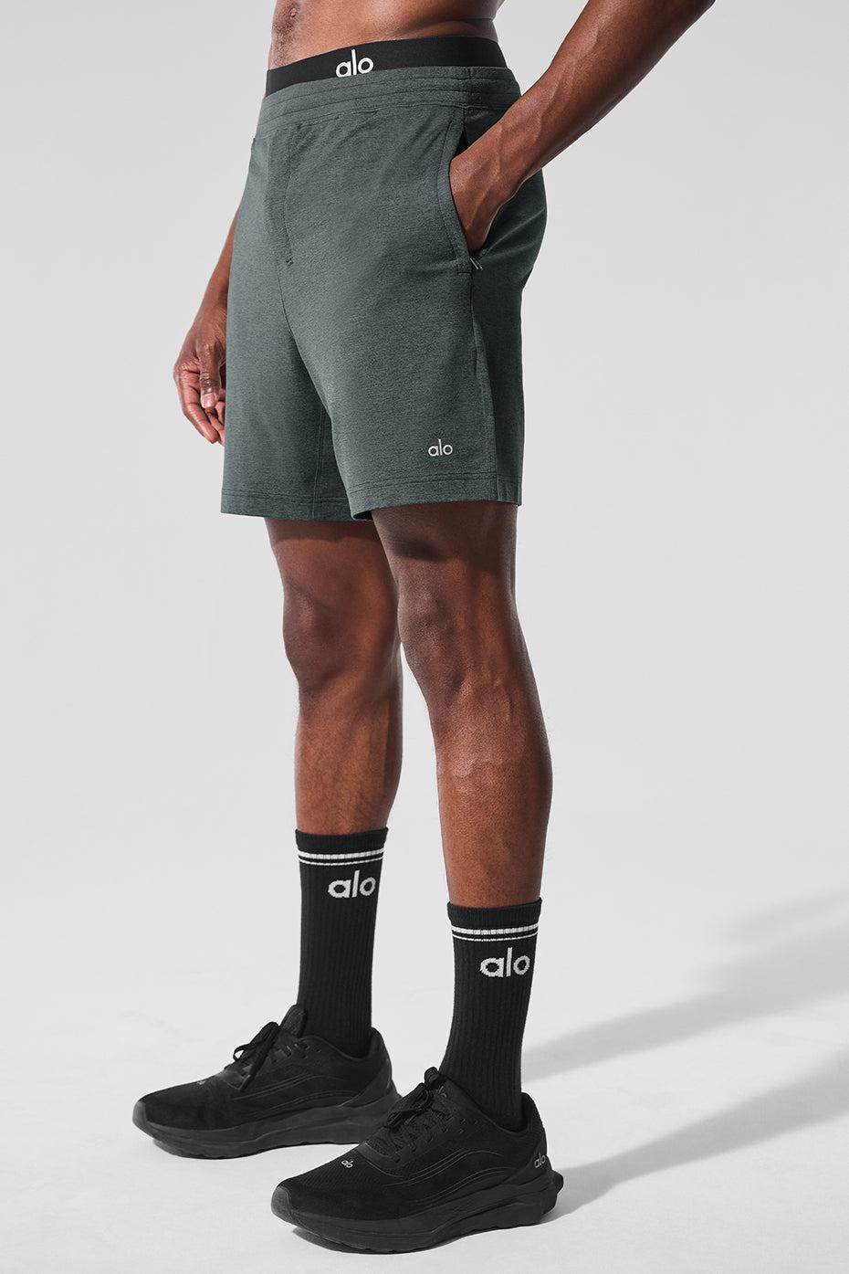 7" Conquer React Performance Short - Charcoal Green Heather Product Image