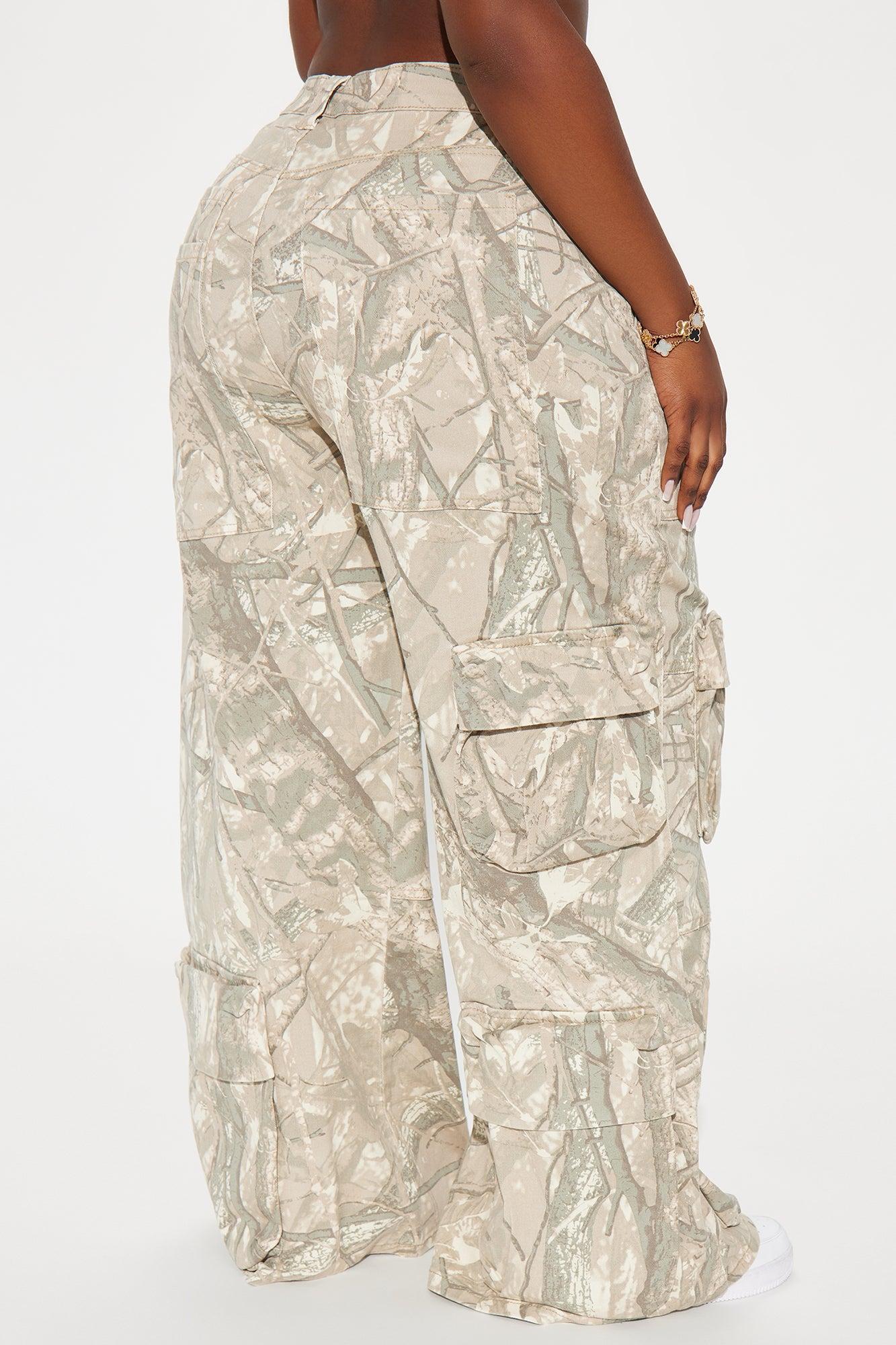 Got It Bad Stretch Cargo Jeans - Camouflage Female Product Image