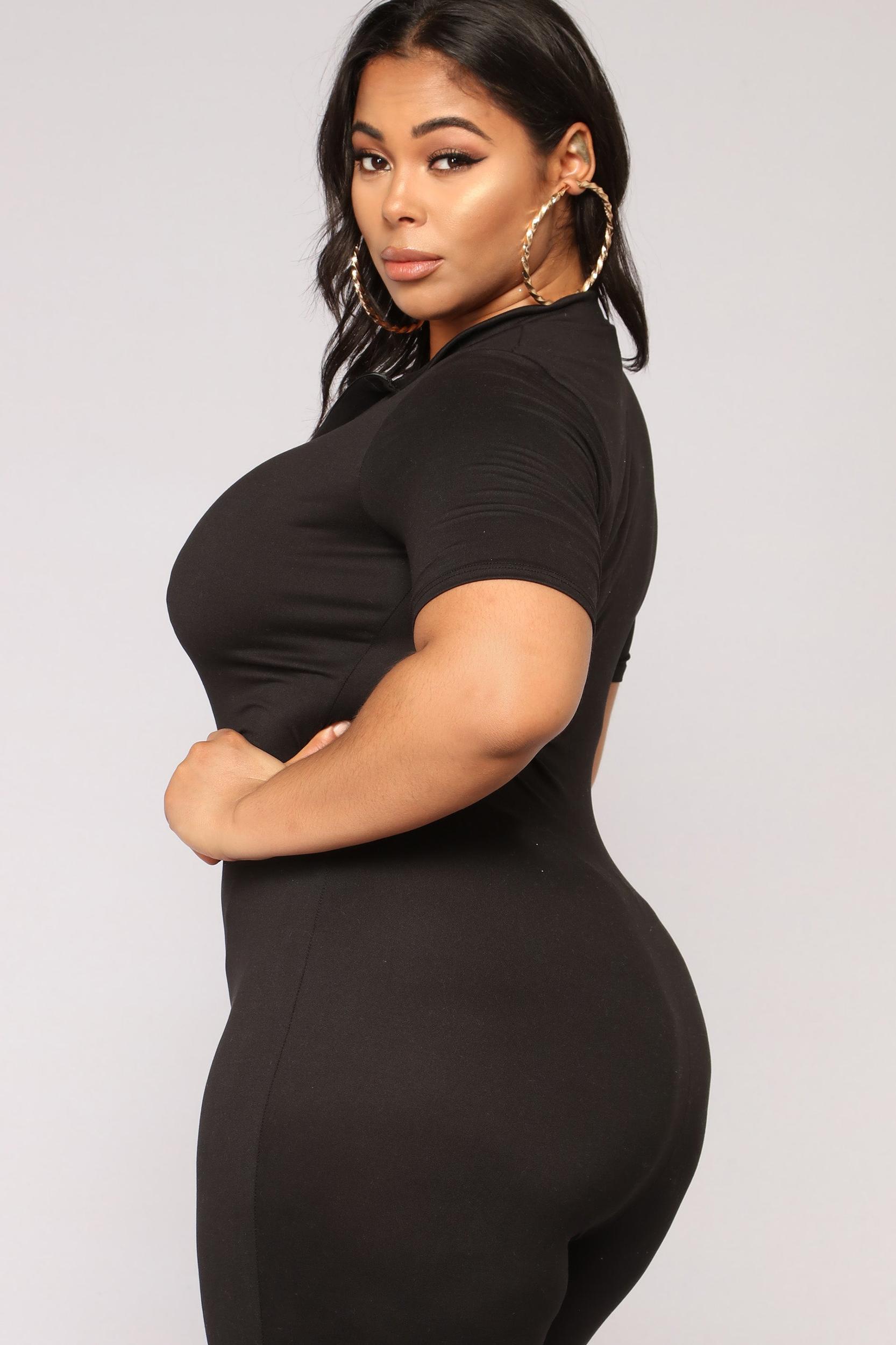 Queen Of Hearts Jumpsuit - Black Product Image