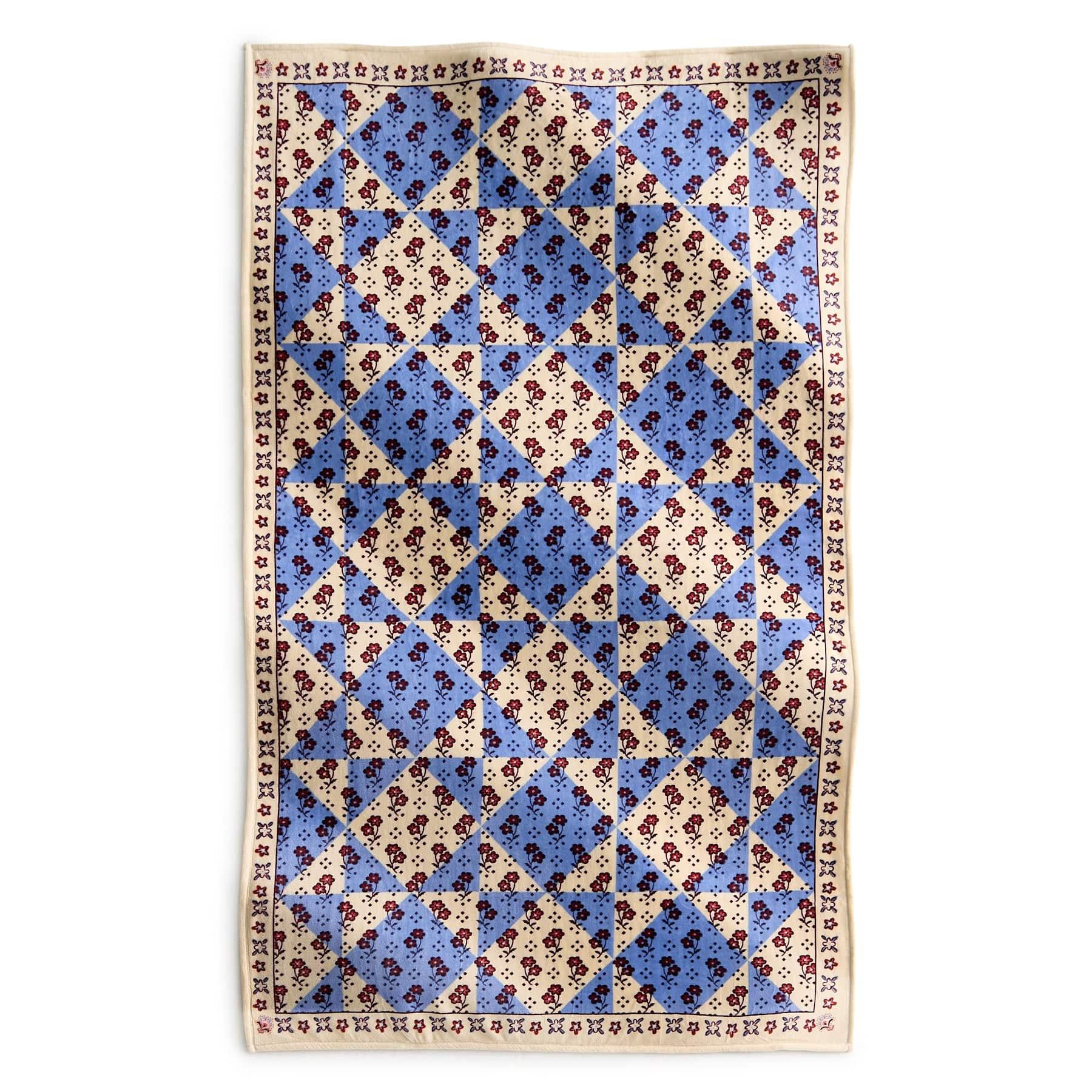 Long-Sleeved Pajama Set Product Image