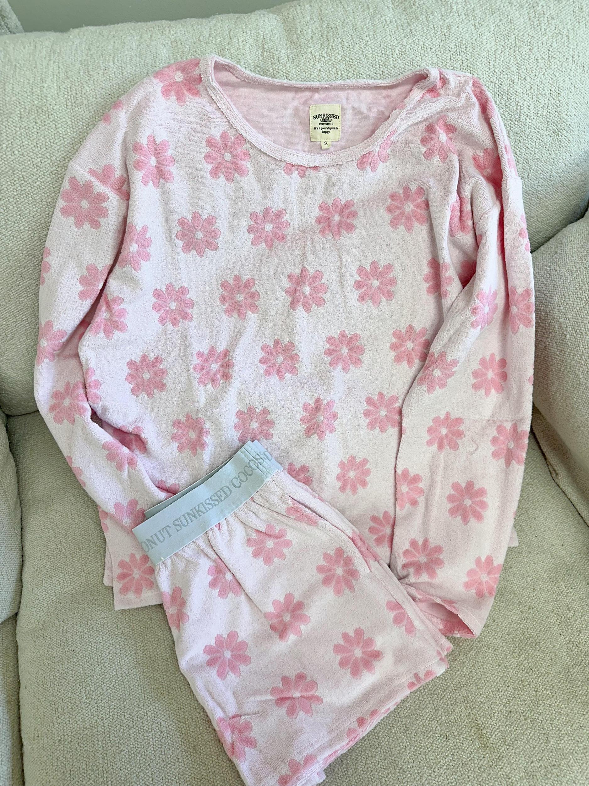 Pink Flowers Long Sleeve Pajama Top Product Image