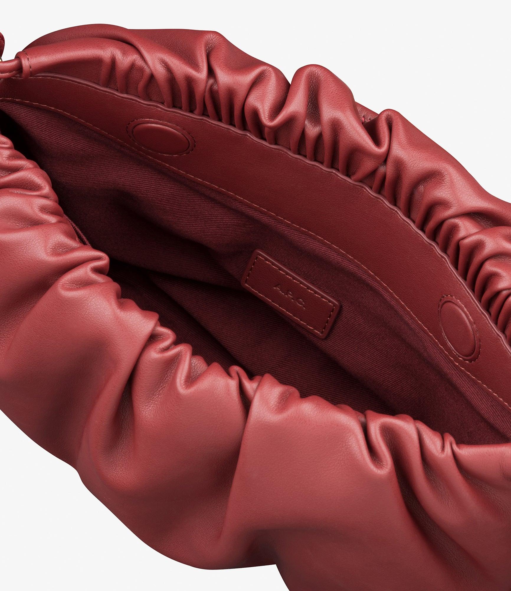 Ninon Shoulder bag Female Product Image