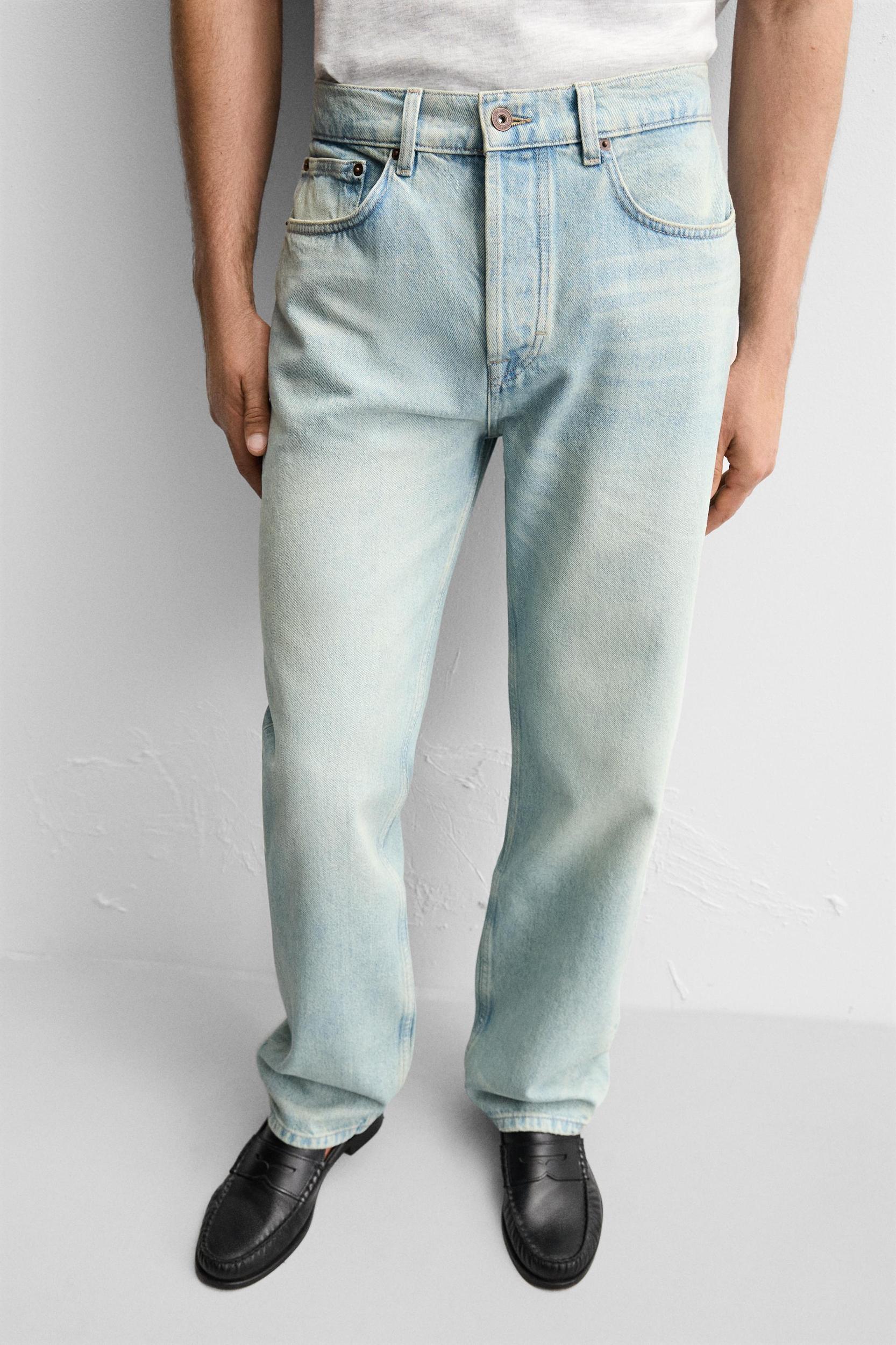 STRAIGHT FIT ANKLE JEANS Product Image