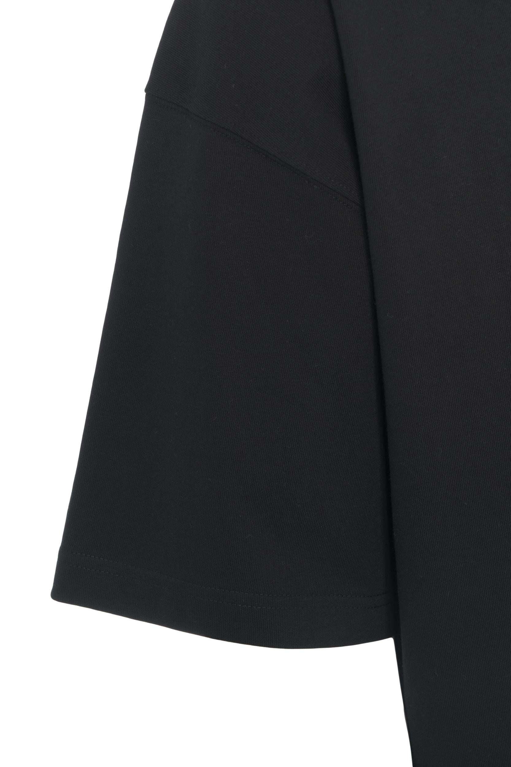 Oversize T-shirt with back print 'Dahlia' Product Image