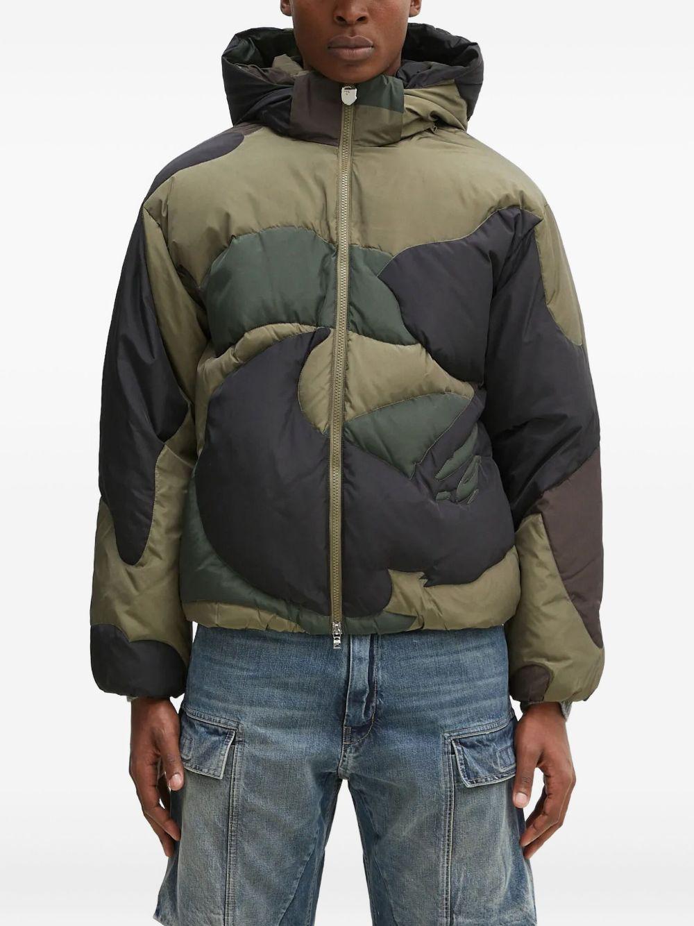 camouflage-pattern quilted jacket Product Image