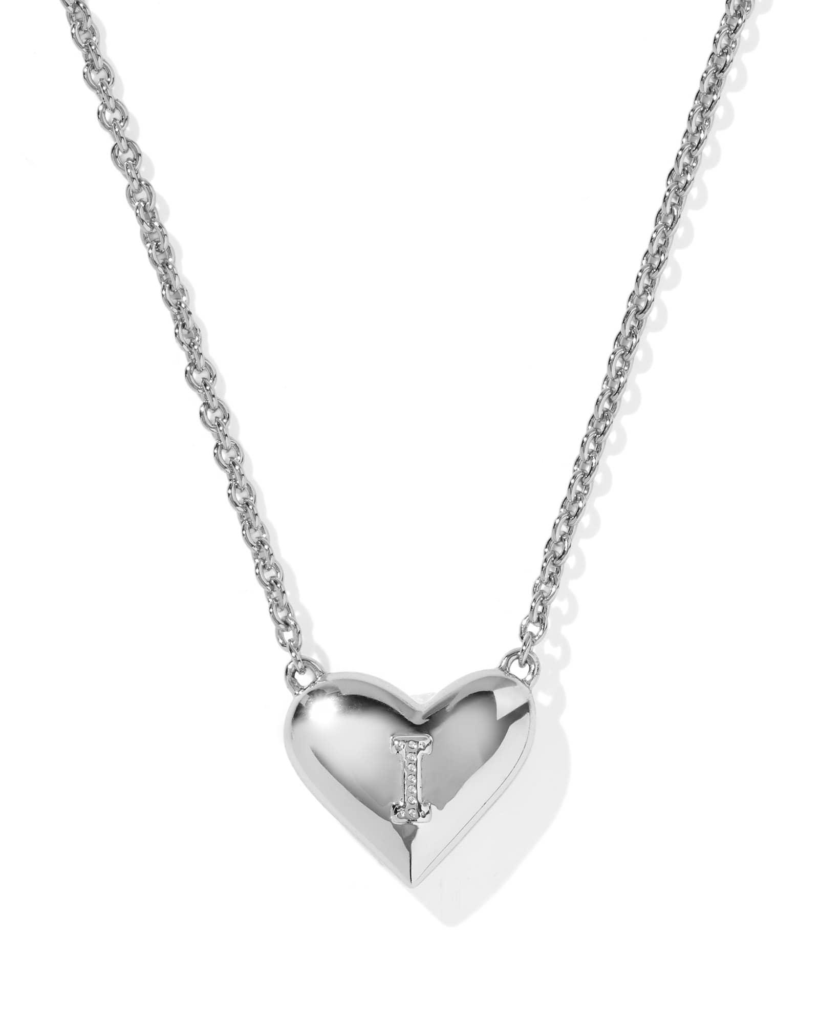 Ari Heart Letter I Silver Short Pendant Necklace Product Image