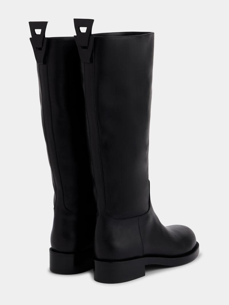 BLACK BOOTS IN SMOOTH LEATHER Product Image