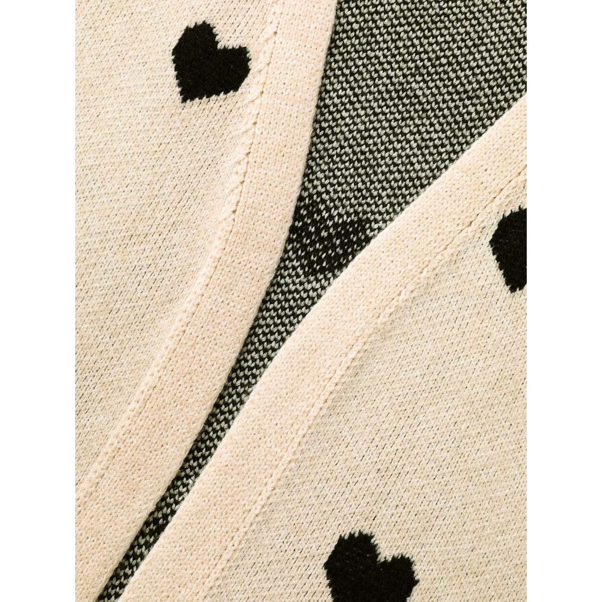 Plus Size Heart-shaped Pattern Patch Pocket Cardigan Apricot Women Basics Loose Long Sleeve Everyday Cardigans BloomChic 14-16/1X Product Image