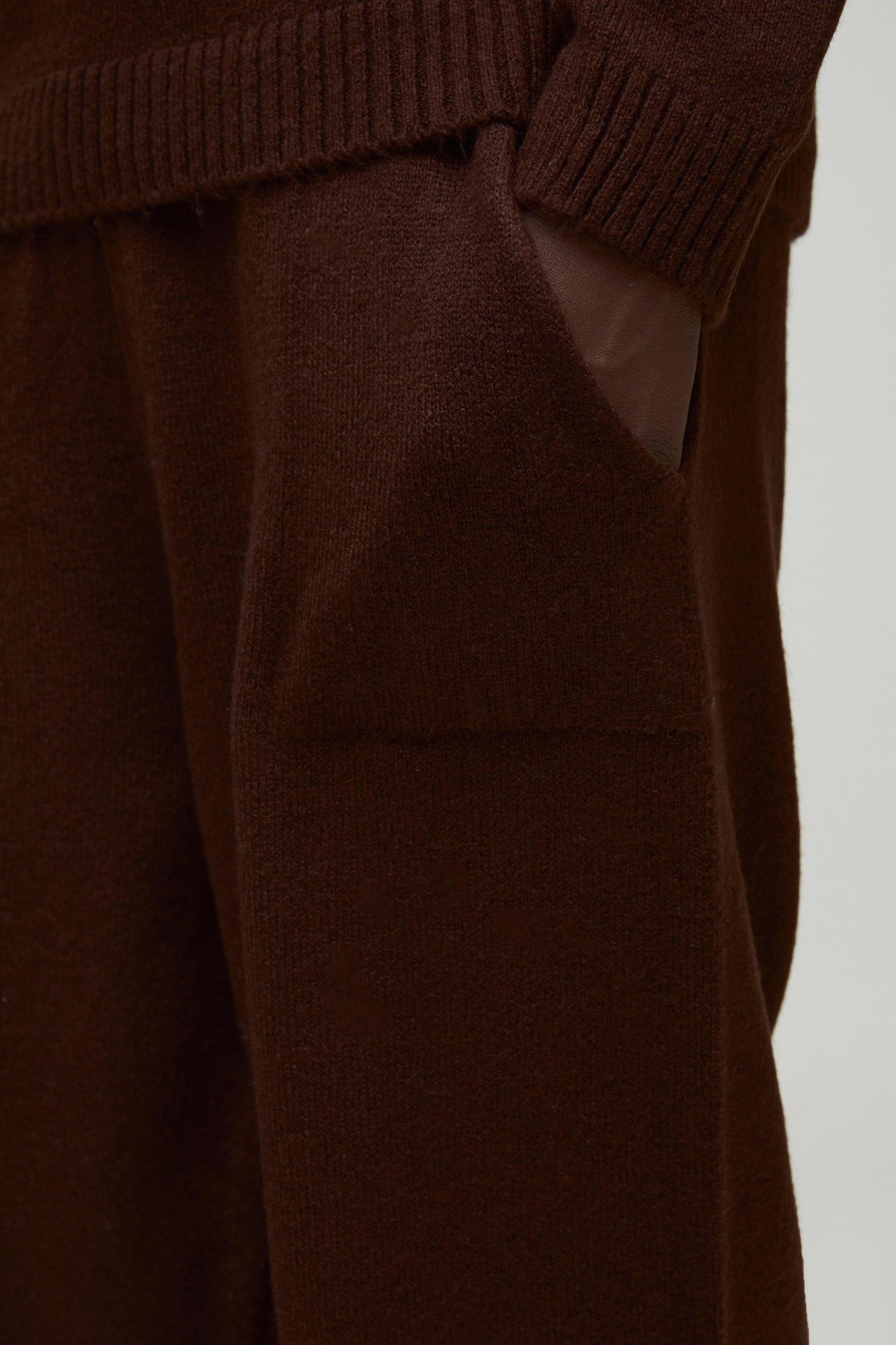 Relaxed Fit Split Hem Brushed Knit Sweatpants | boohooMAN USA Product Image