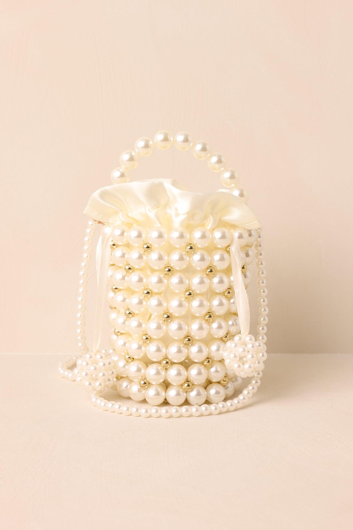 So Chic Ivory Faux Pearl Beaded Handbag Product Image