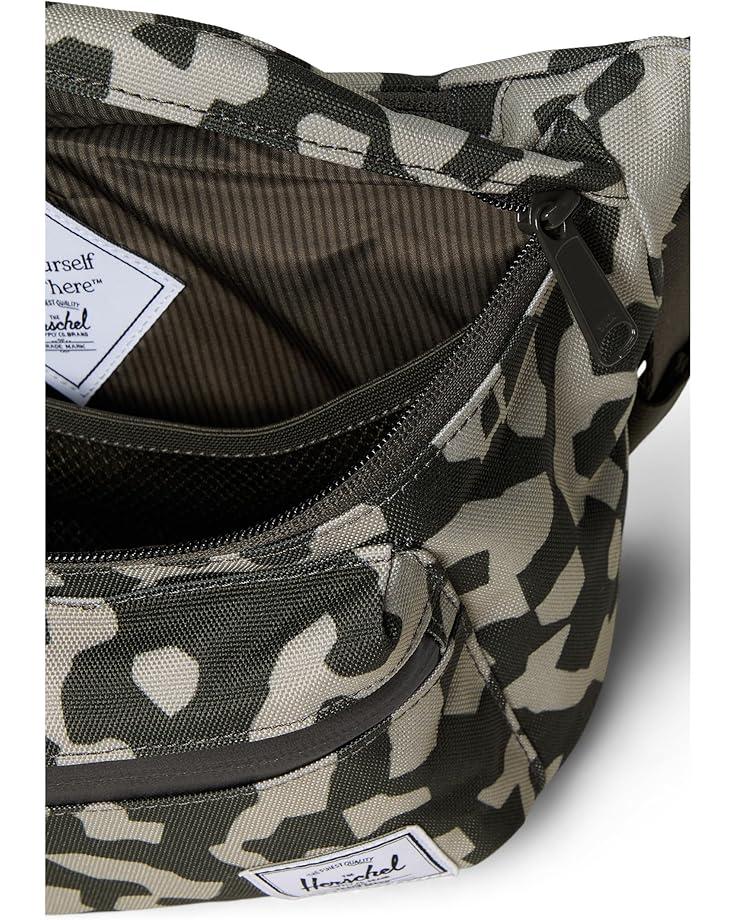 Classic™ Hip Pack Product Image